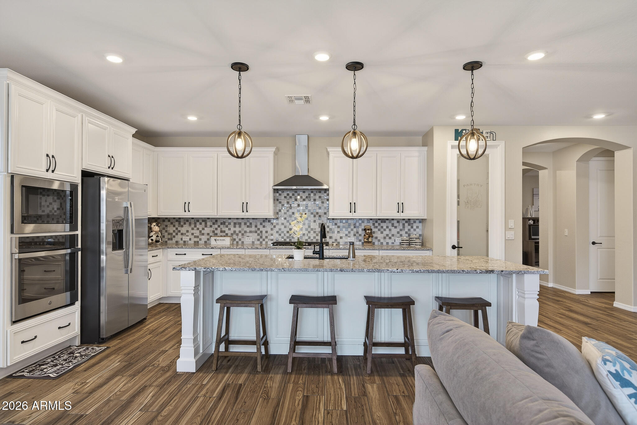 9967 W PINCHOT Avenue