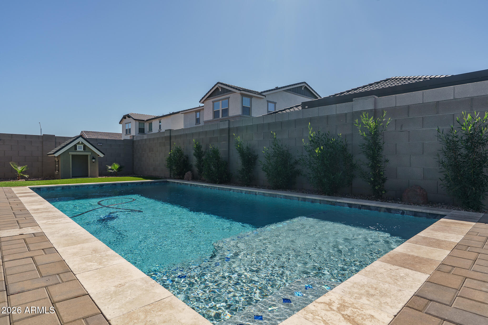 9967 W PINCHOT Avenue