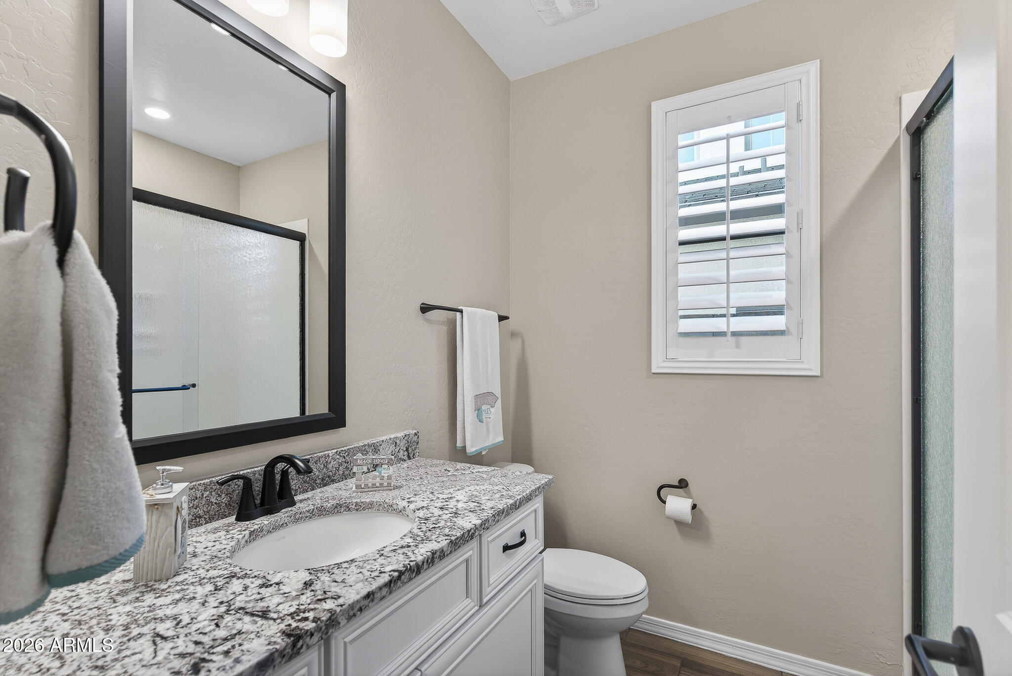 9967 W PINCHOT Avenue