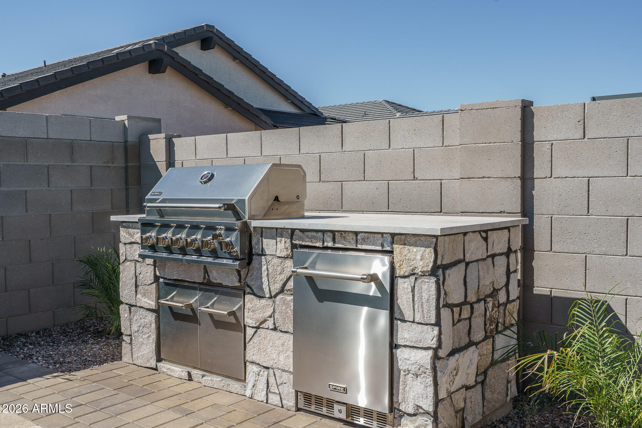 9967 W PINCHOT Avenue