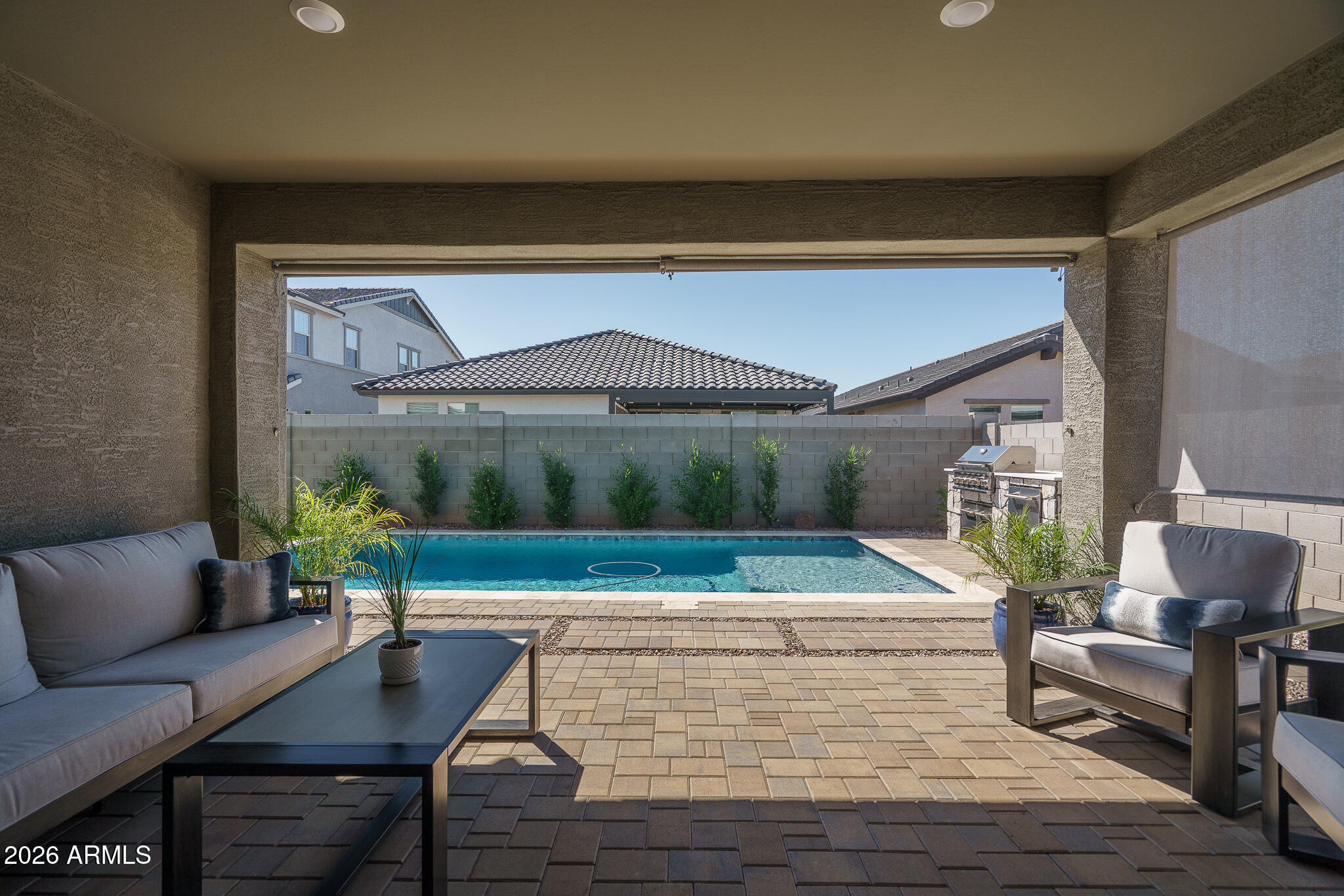 9967 W PINCHOT Avenue