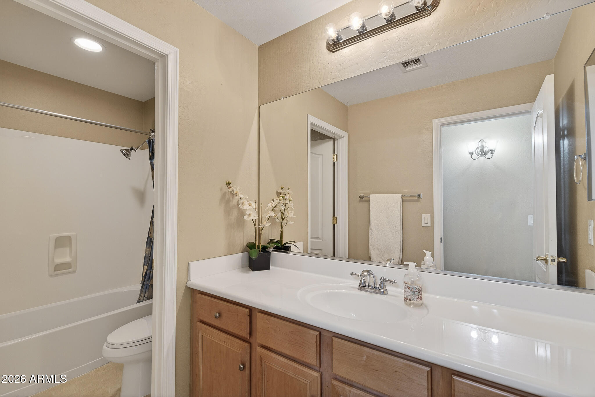 16536 W HADLEY Street