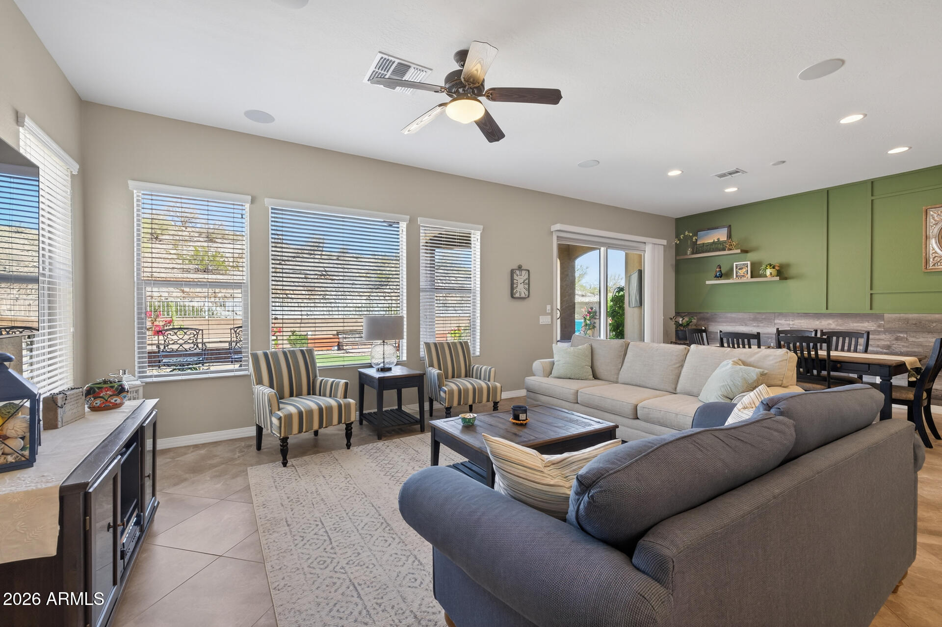 12015 S 185TH Avenue