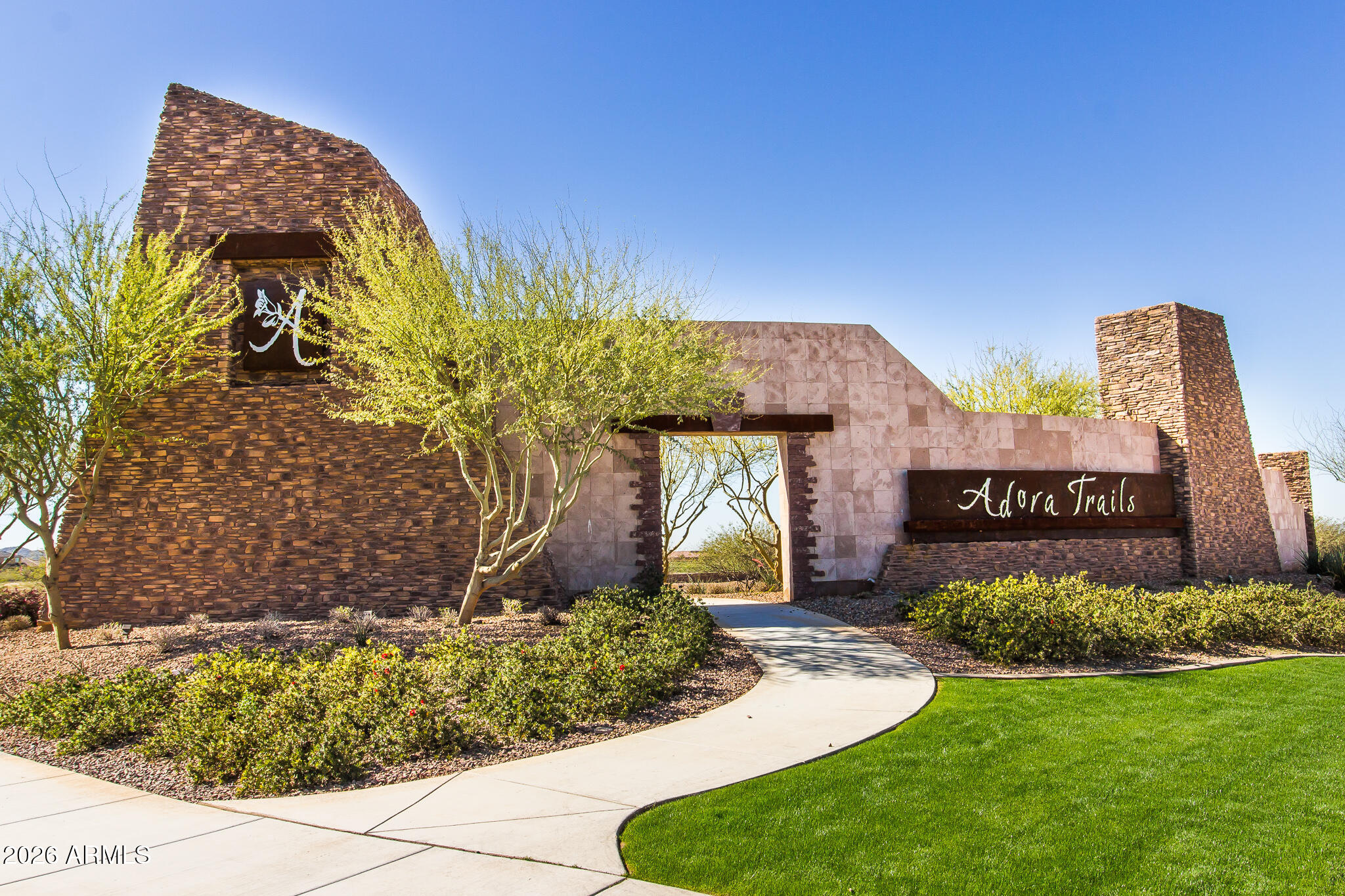 2676 E LA COSTA Drive