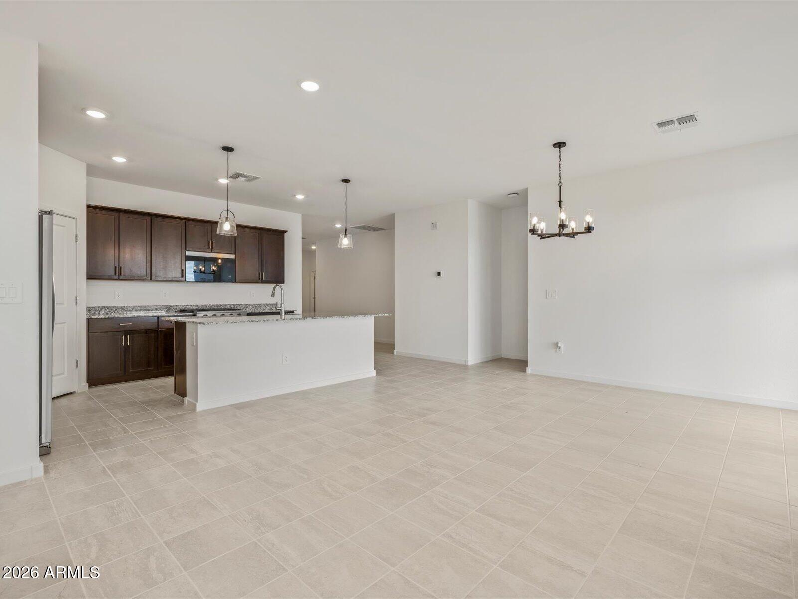 33105 N NOIR Drive