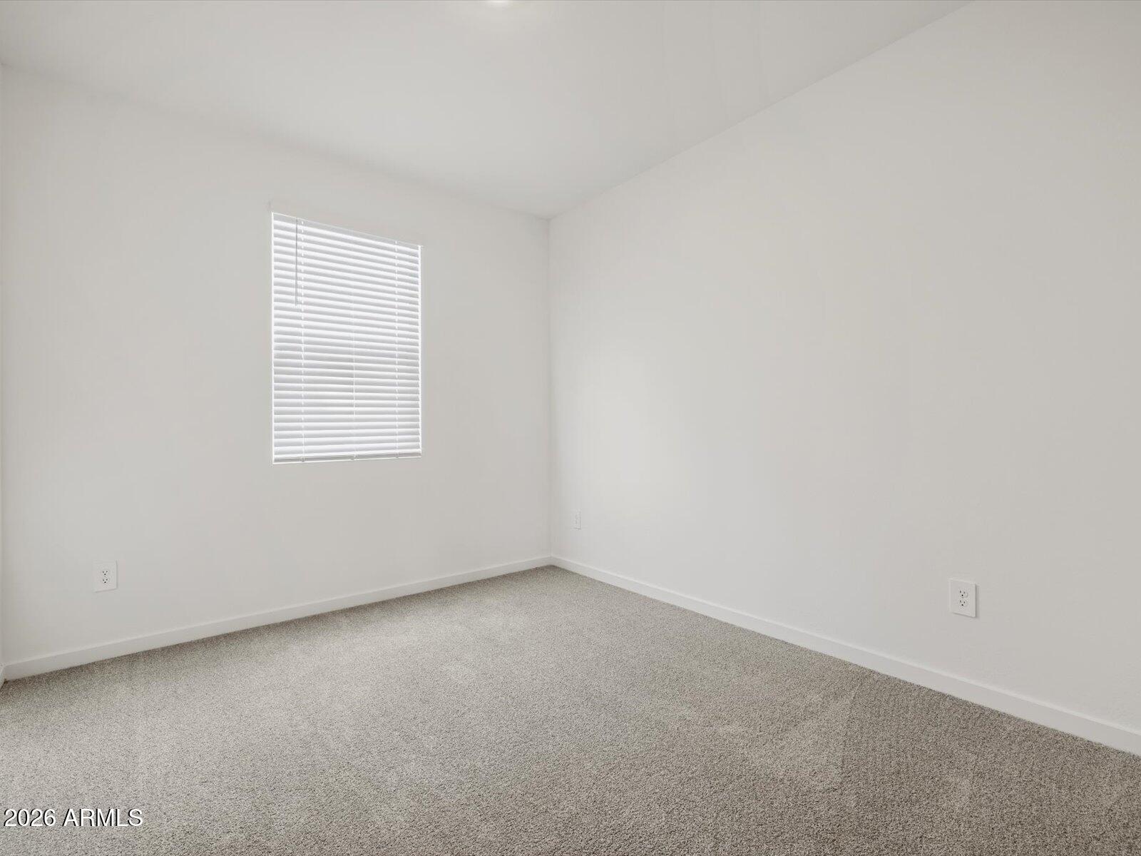 33105 N NOIR Drive