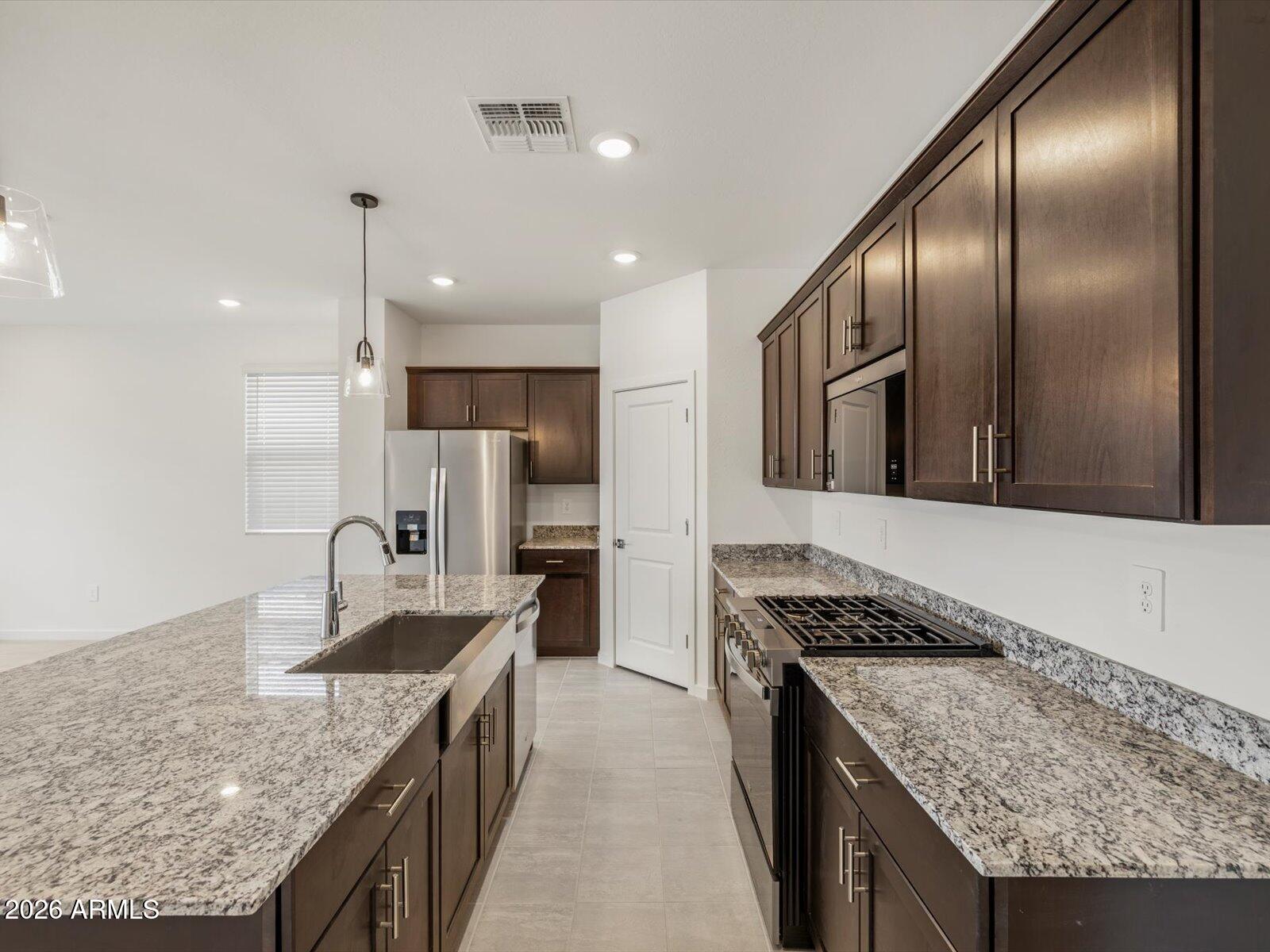 33105 N NOIR Drive