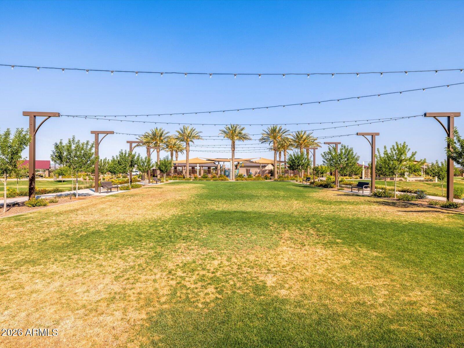 33105 N NOIR Drive