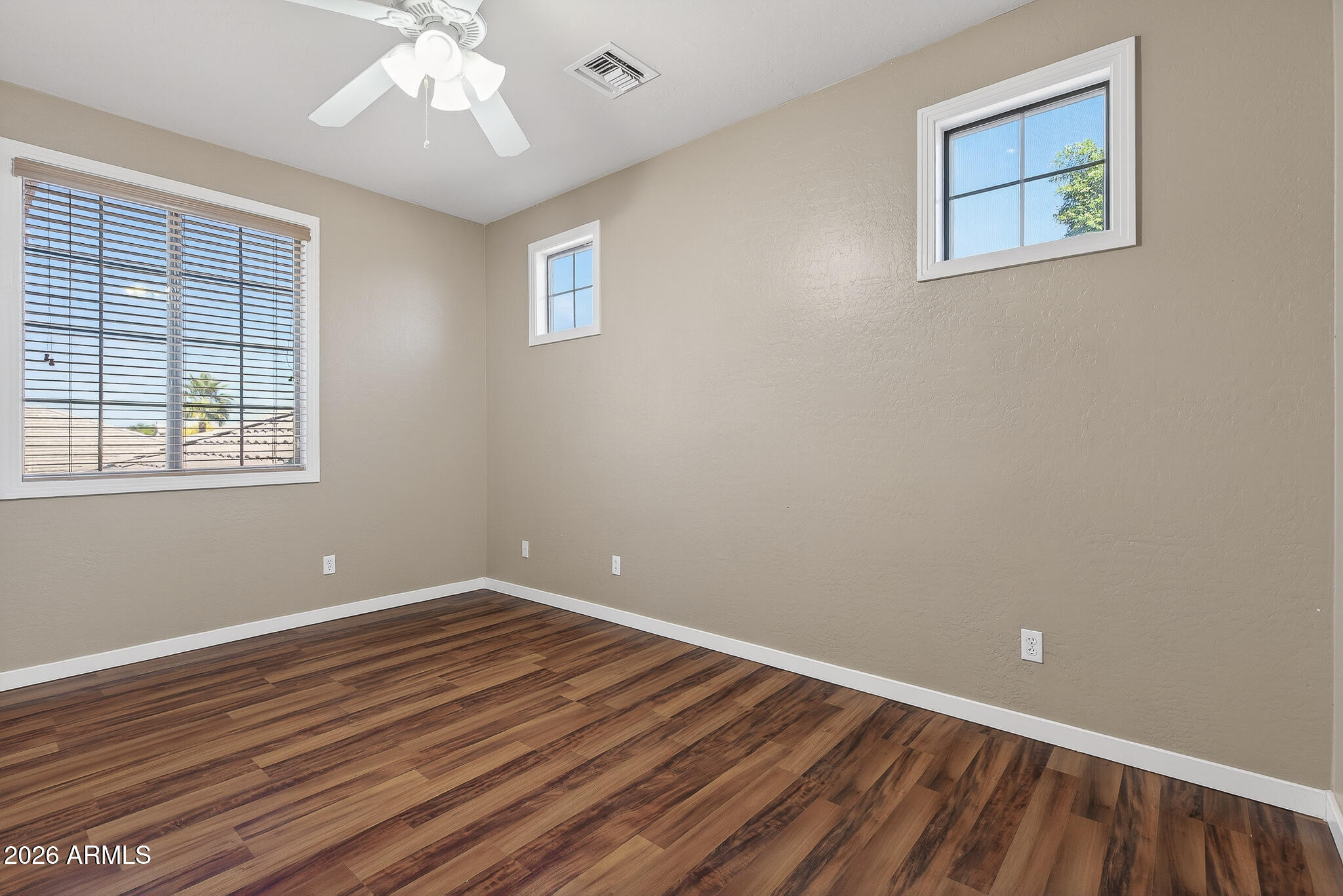 14582 W WILSHIRE Drive