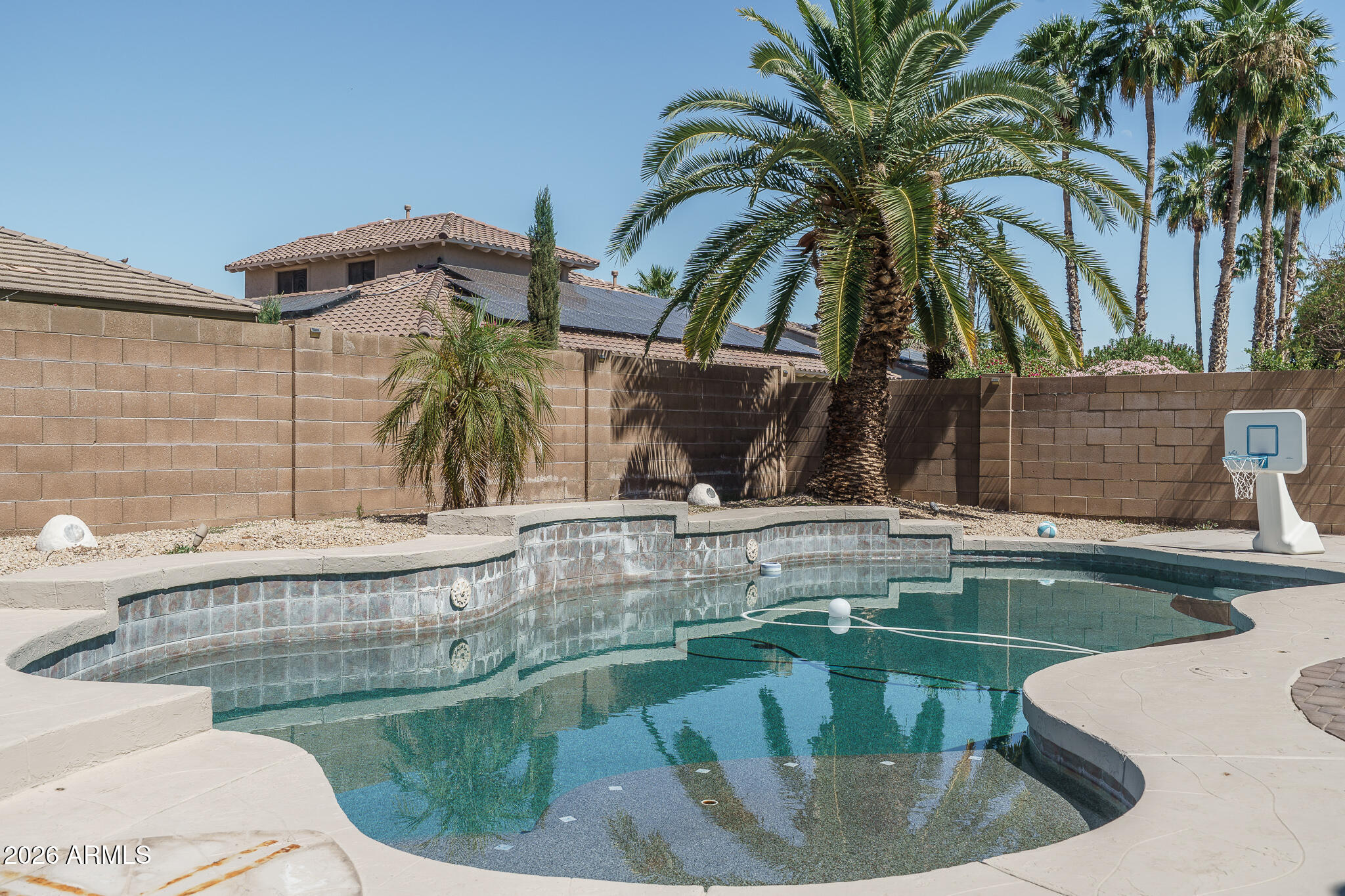 14582 W WILSHIRE Drive