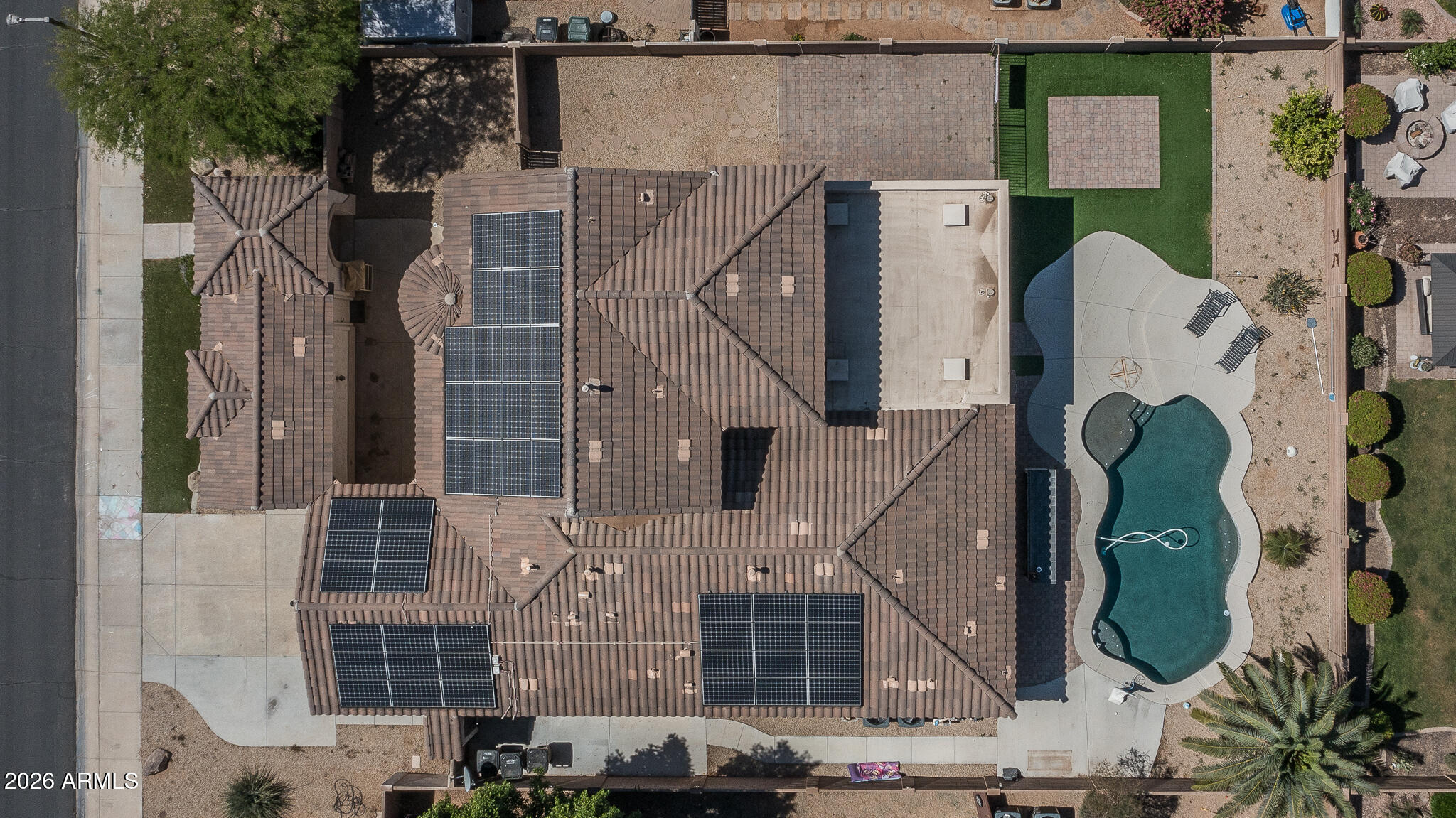 14582 W WILSHIRE Drive