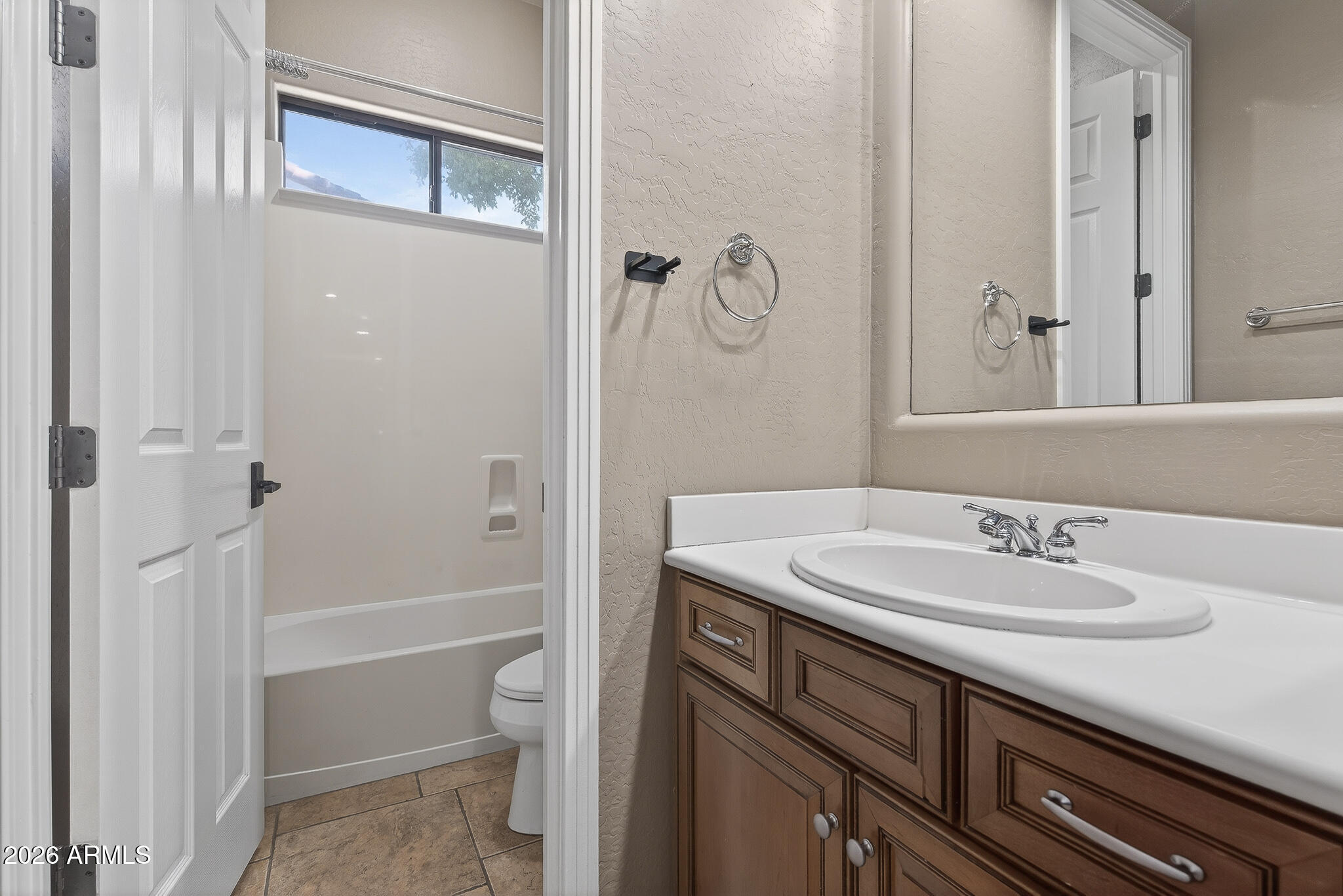 14582 W WILSHIRE Drive