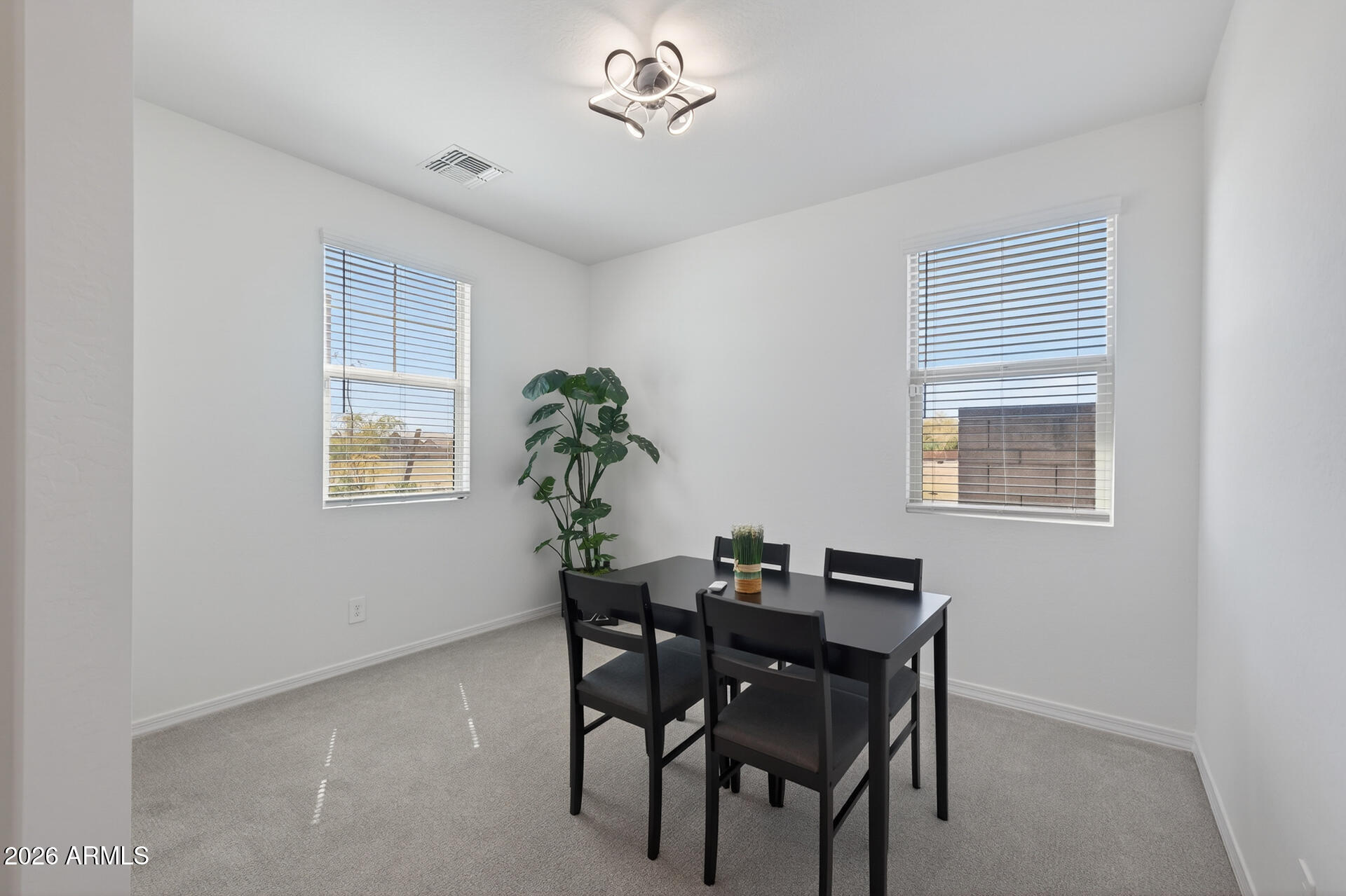 36354 W SAN CLEMENTE Avenue