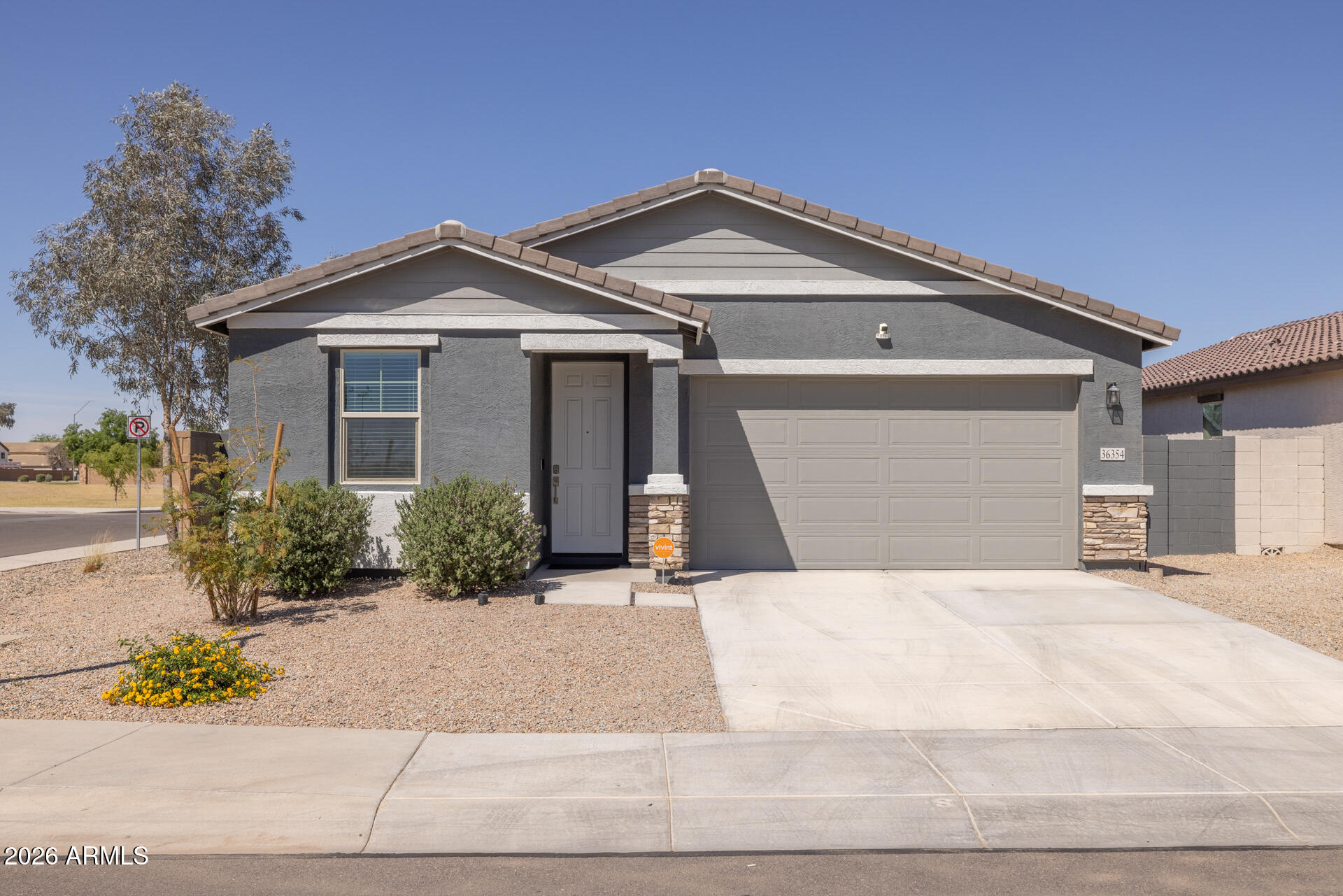 36354 W SAN CLEMENTE Avenue