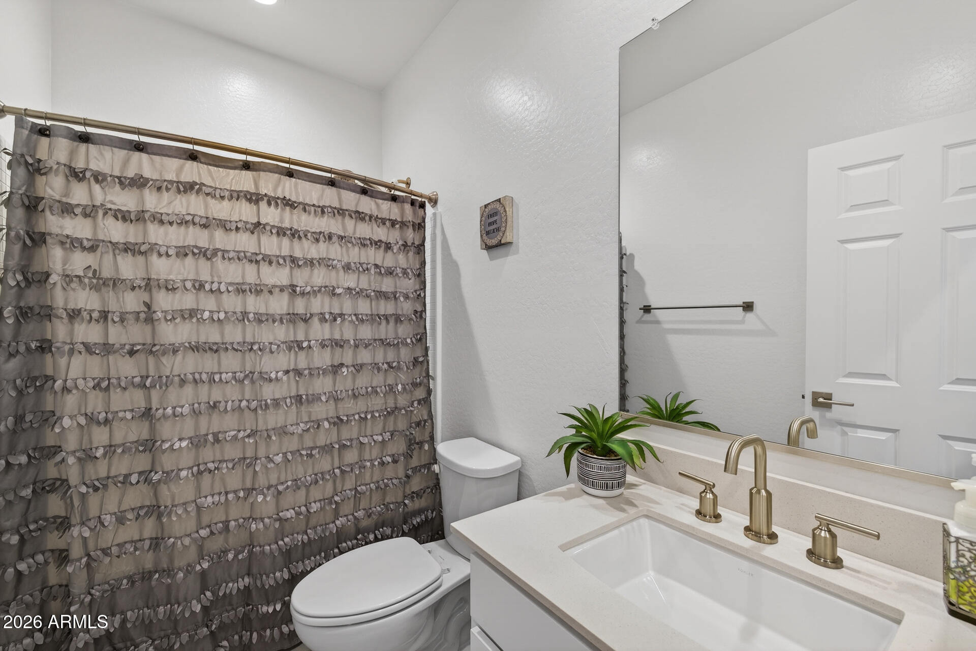 36354 W SAN CLEMENTE Avenue