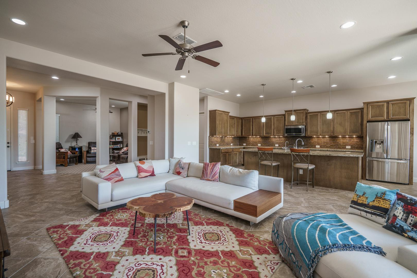 18215 W DESERT SAGE Drive