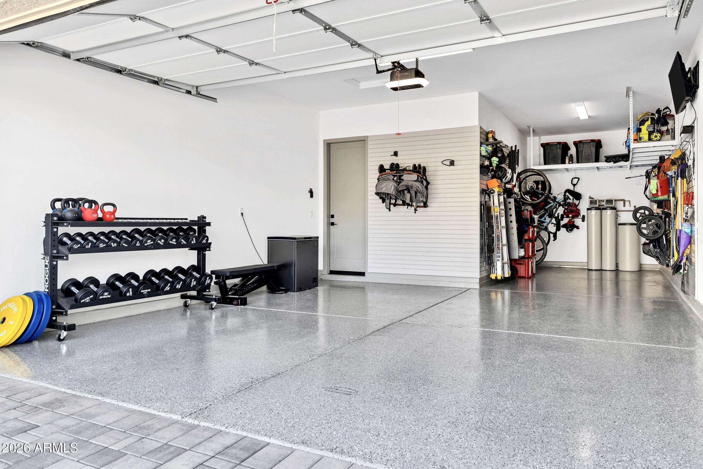 21333 W Hillcrest Boulevard