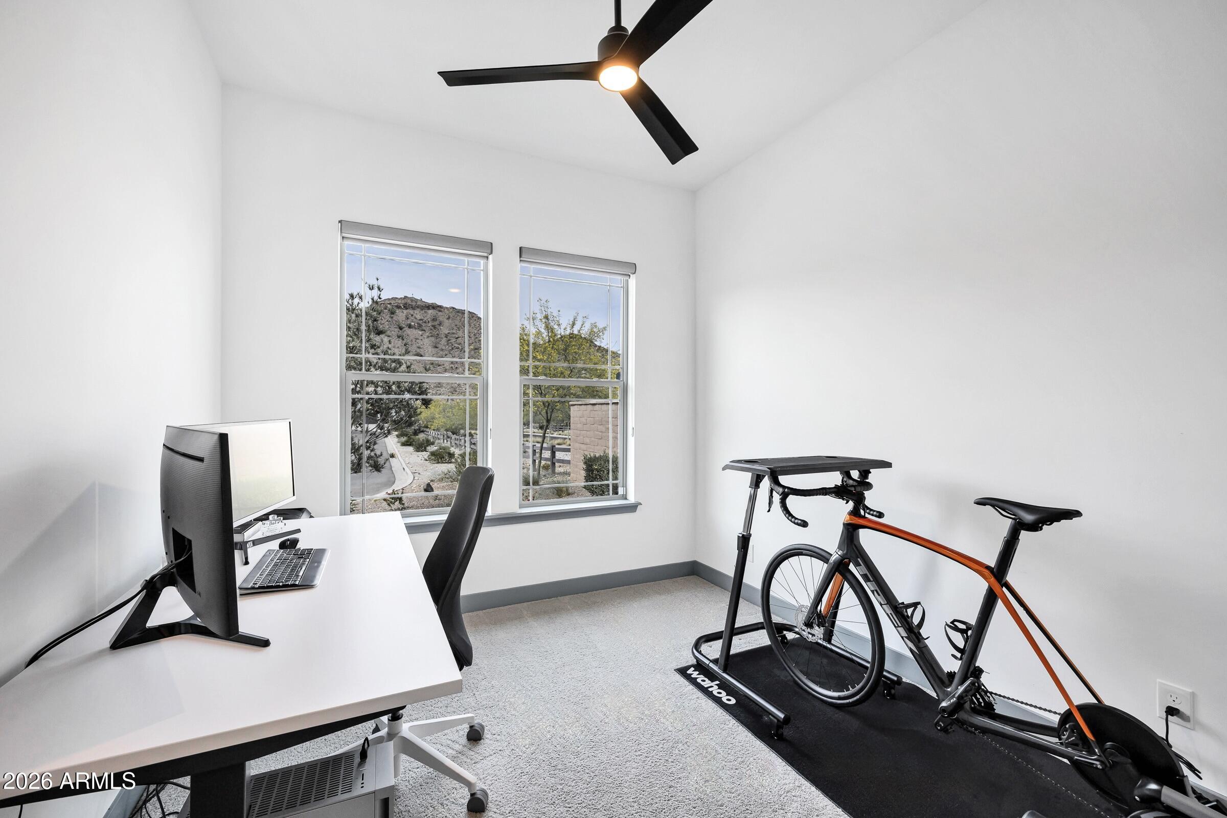 21333 W Hillcrest Boulevard