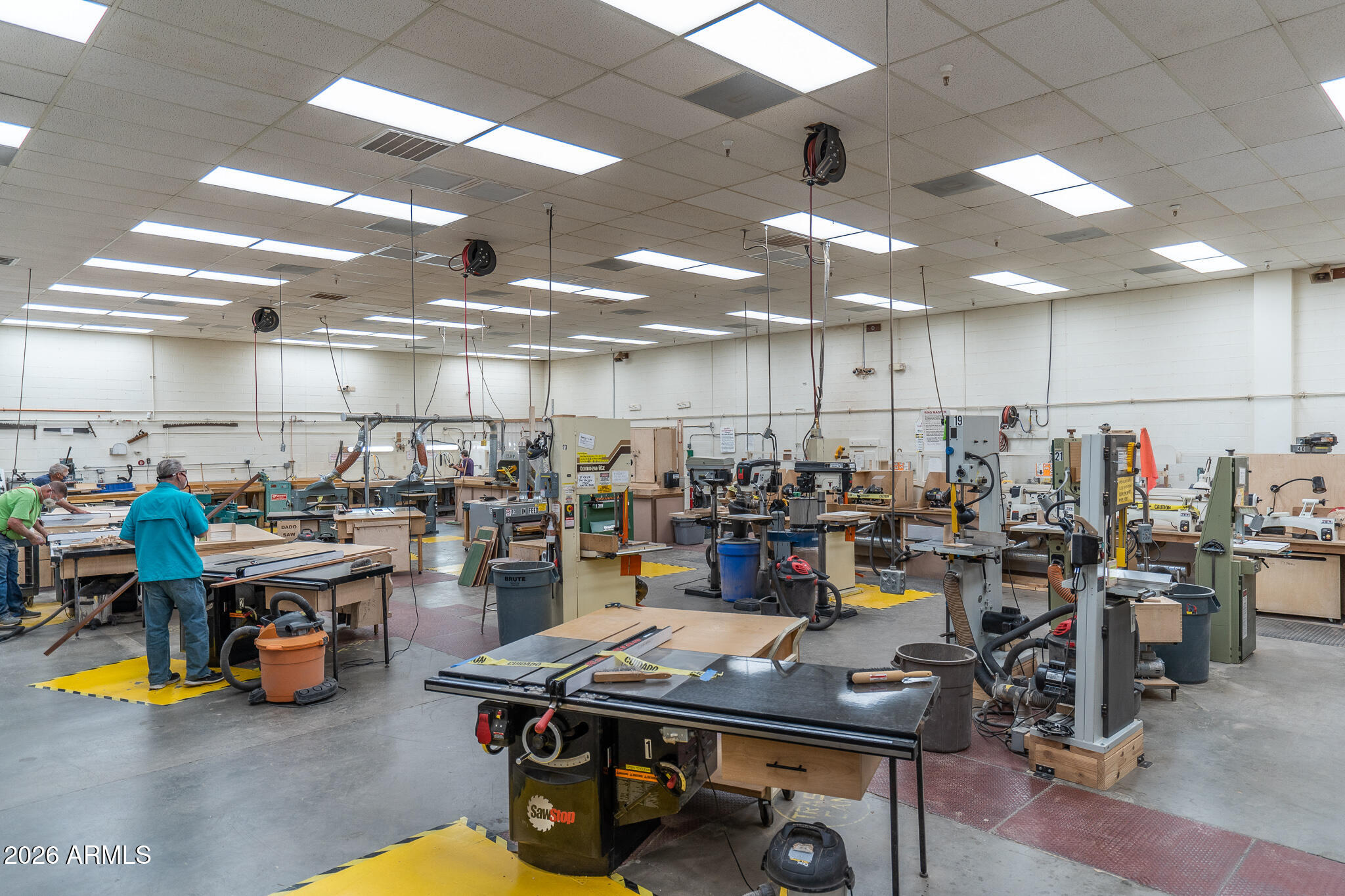 14835 N BOSWELL Boulevard