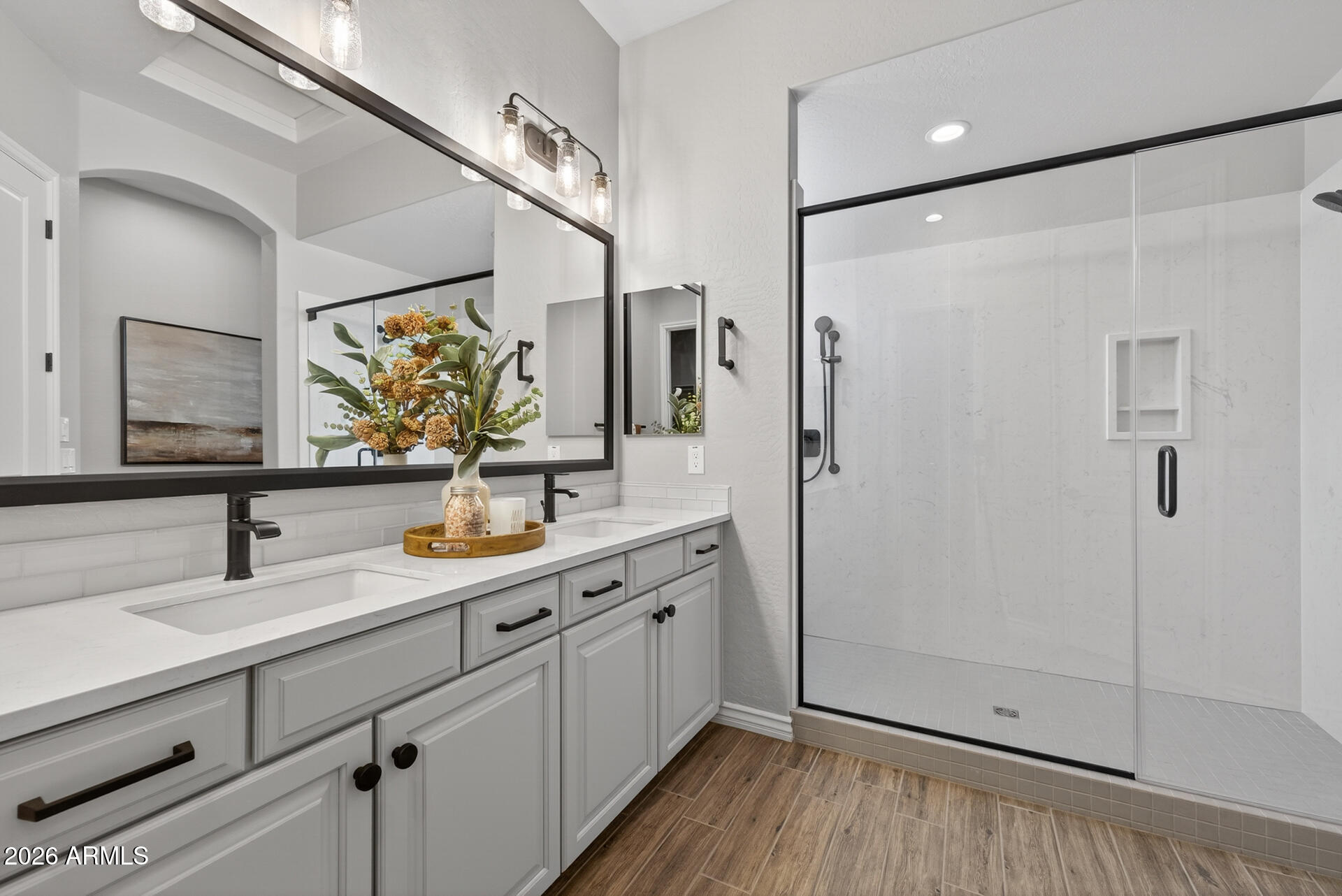 23024 E ARROWHEAD Trail