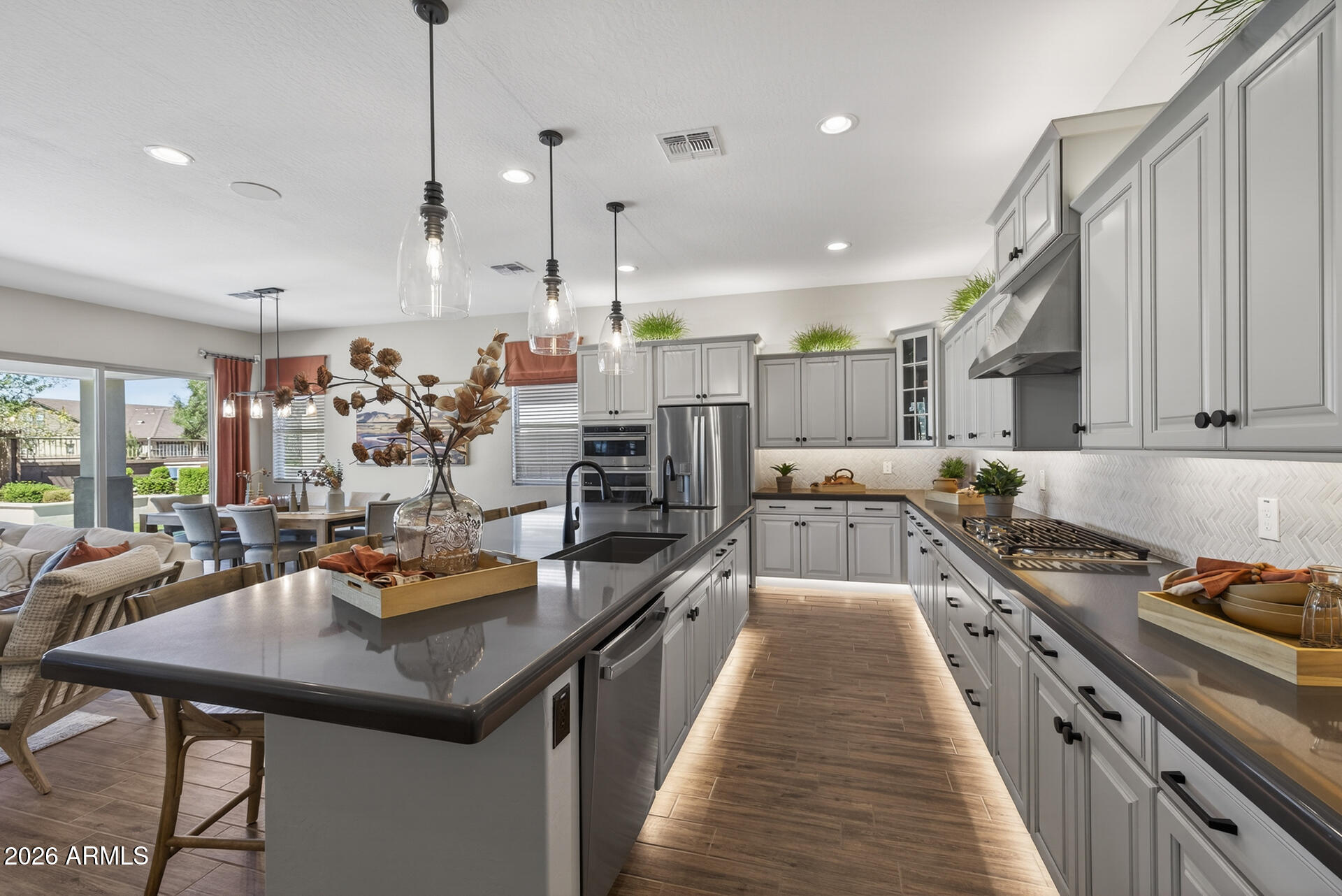 23024 E ARROWHEAD Trail