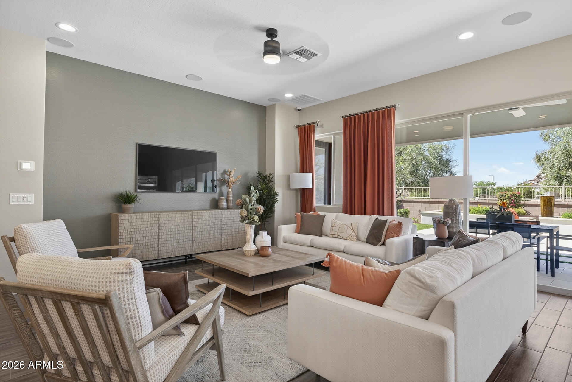 23024 E ARROWHEAD Trail