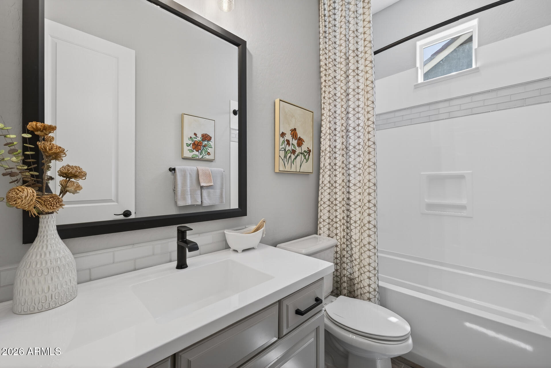 23024 E ARROWHEAD Trail