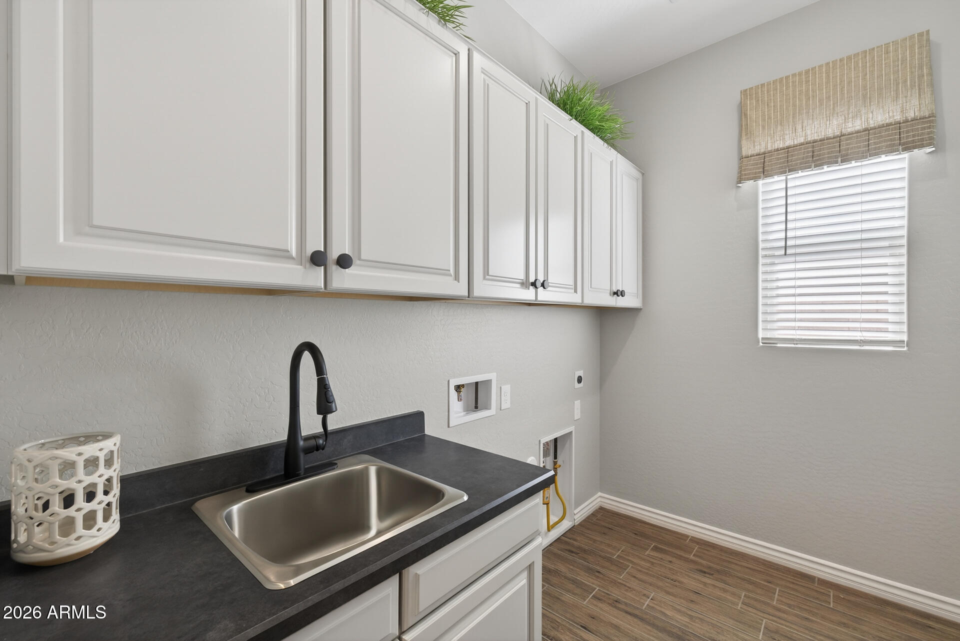 23024 E ARROWHEAD Trail