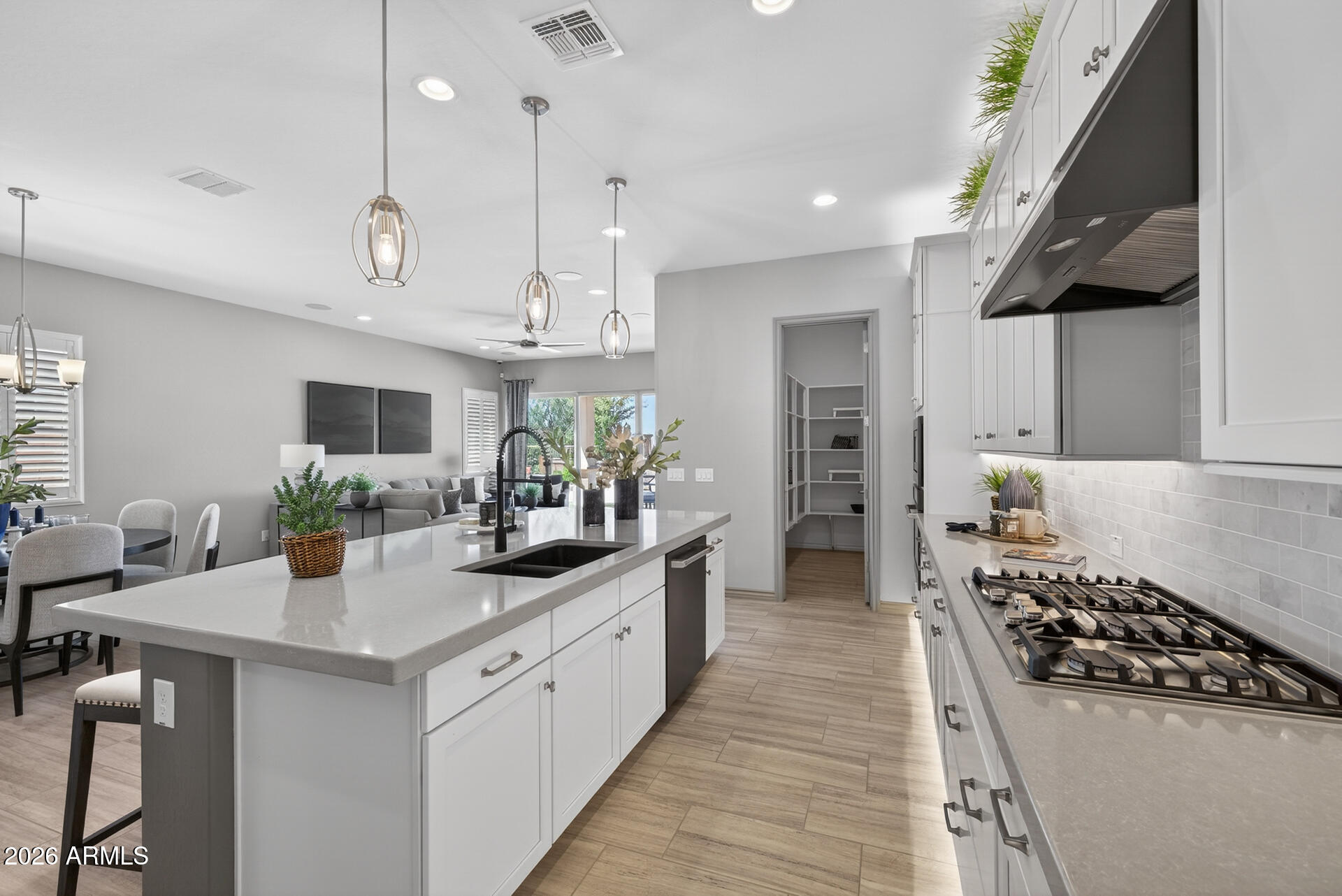 23032 E ARROWHEAD Trail