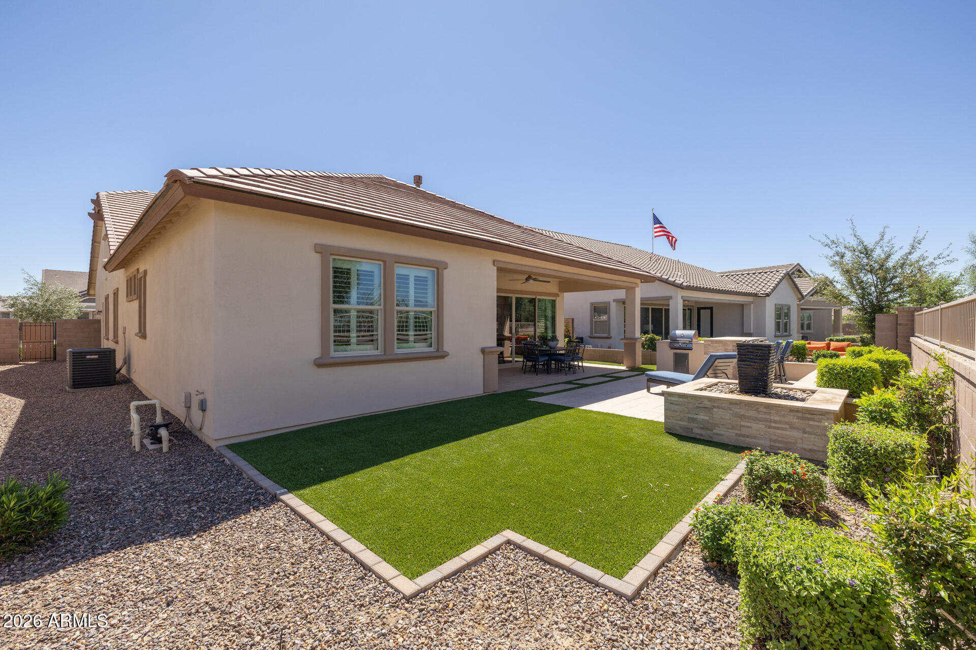 23032 E ARROWHEAD Trail