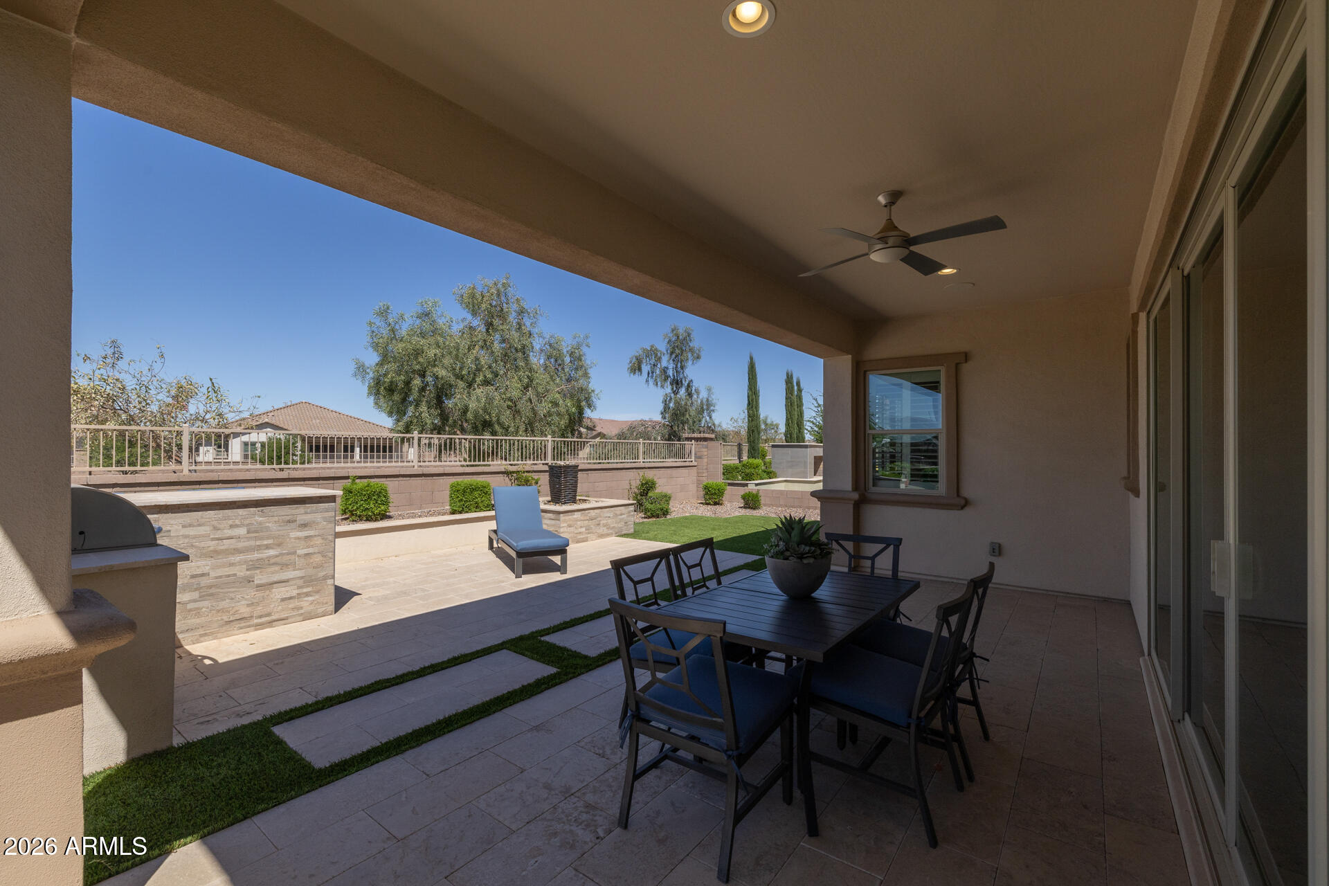23032 E ARROWHEAD Trail