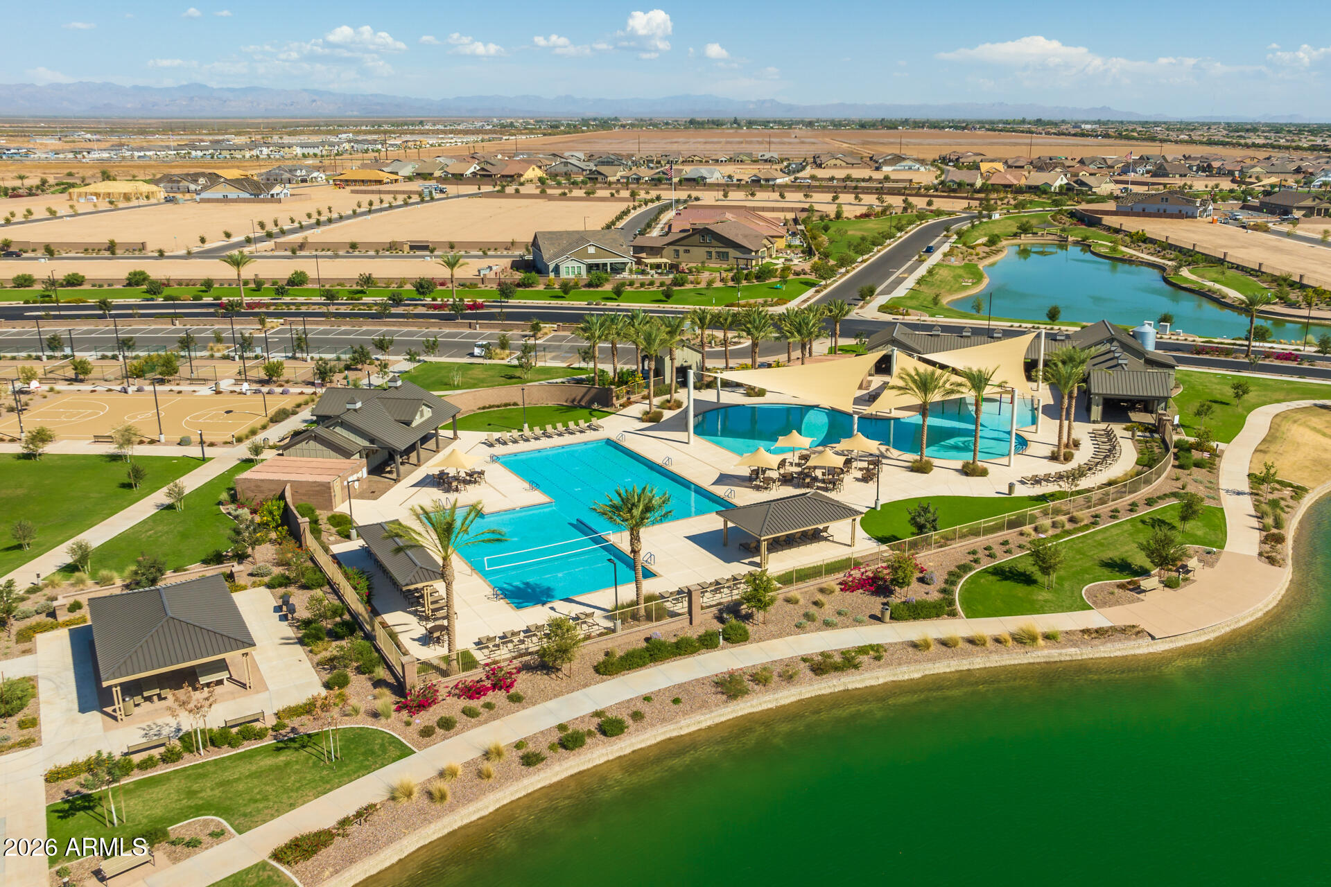 23032 E ARROWHEAD Trail