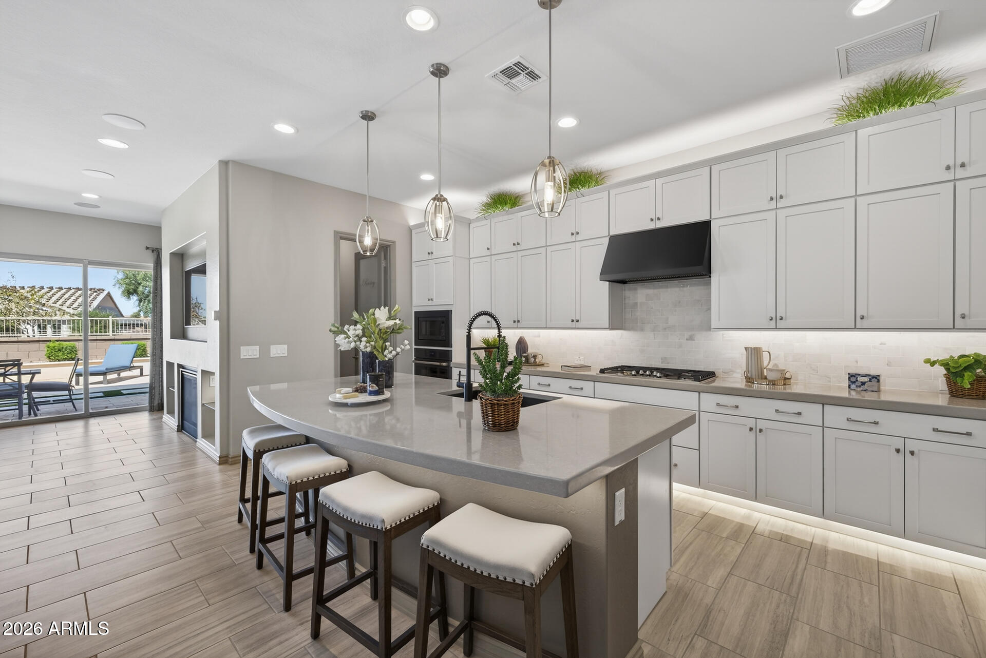 23032 E ARROWHEAD Trail