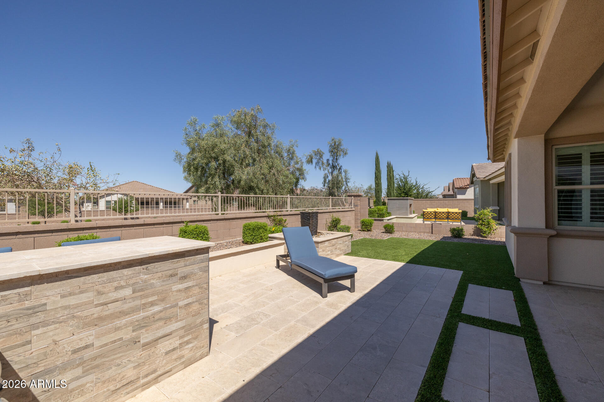 23032 E ARROWHEAD Trail