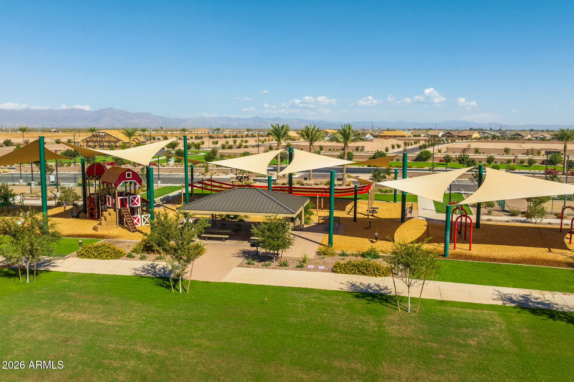 23032 E ARROWHEAD Trail