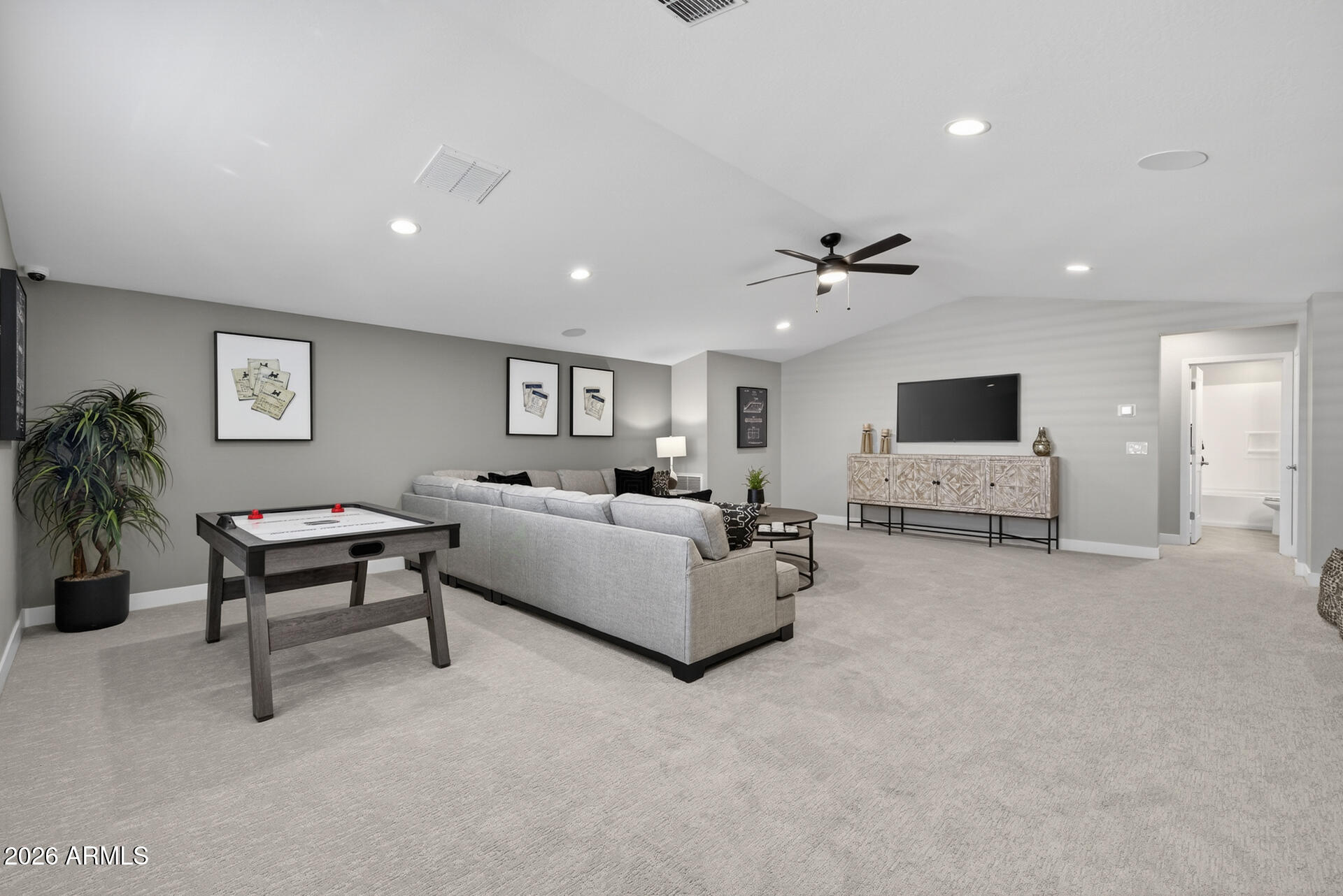 23040 E ARROWHEAD Trail