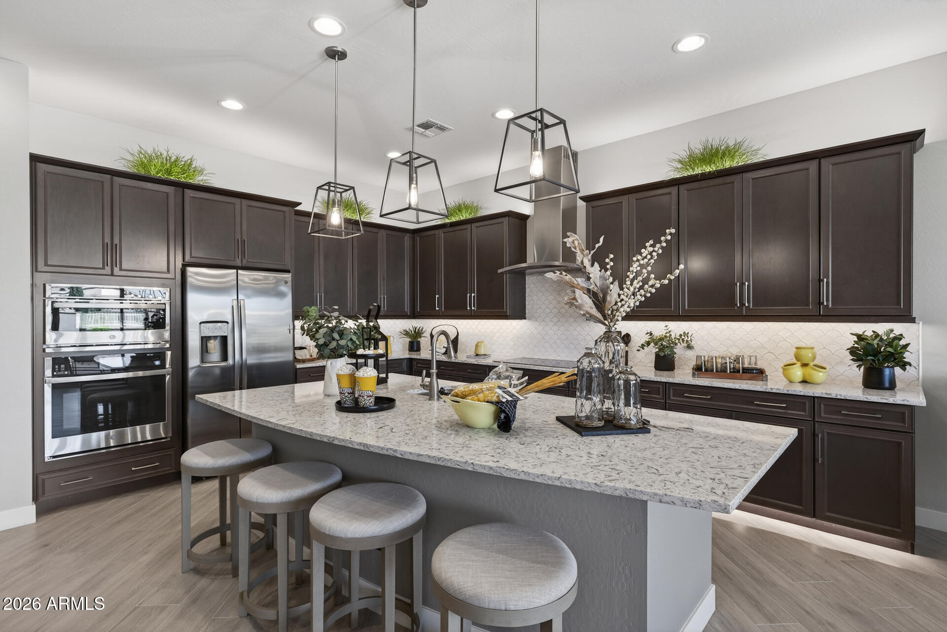 23040 E ARROWHEAD Trail