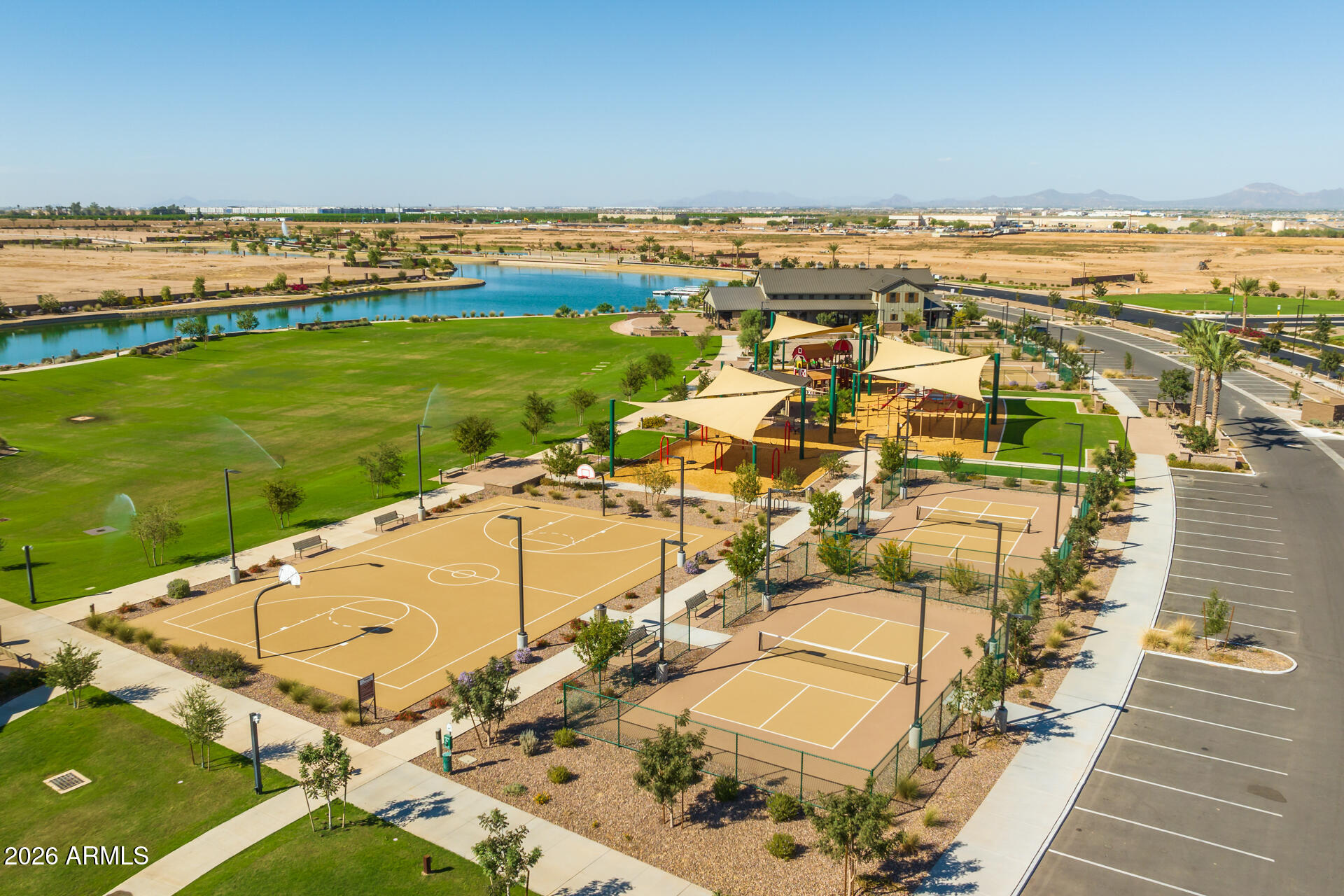 23040 E ARROWHEAD Trail