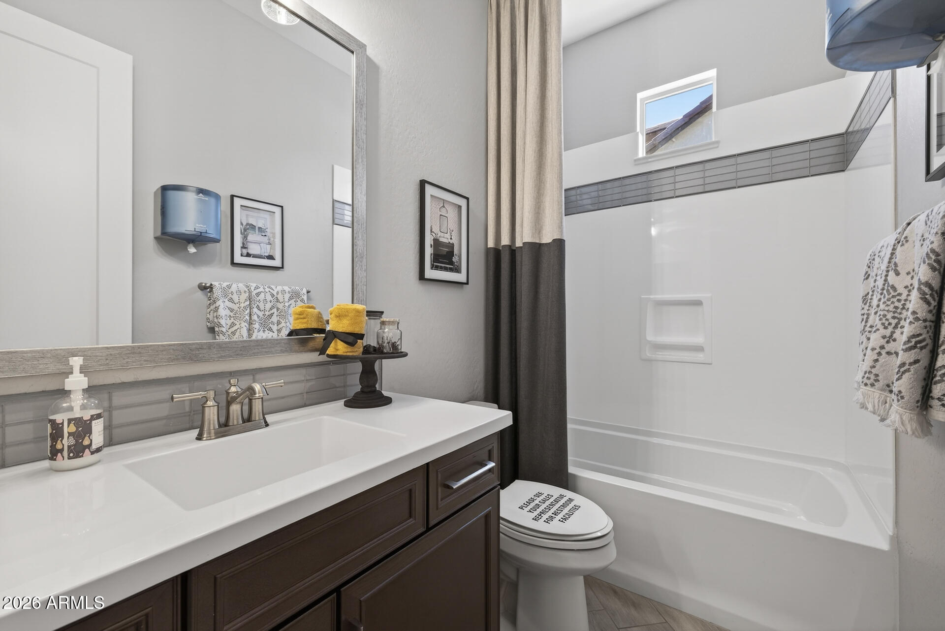 23040 E ARROWHEAD Trail