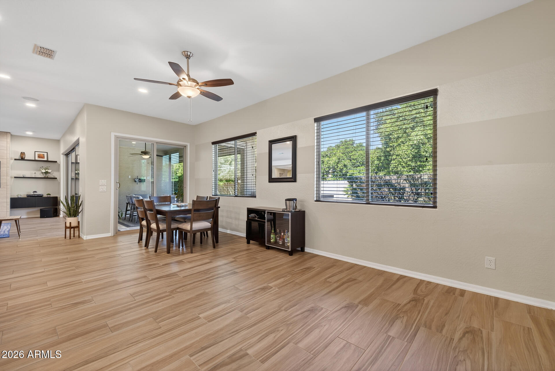 3524 E LOMA VISTA Street