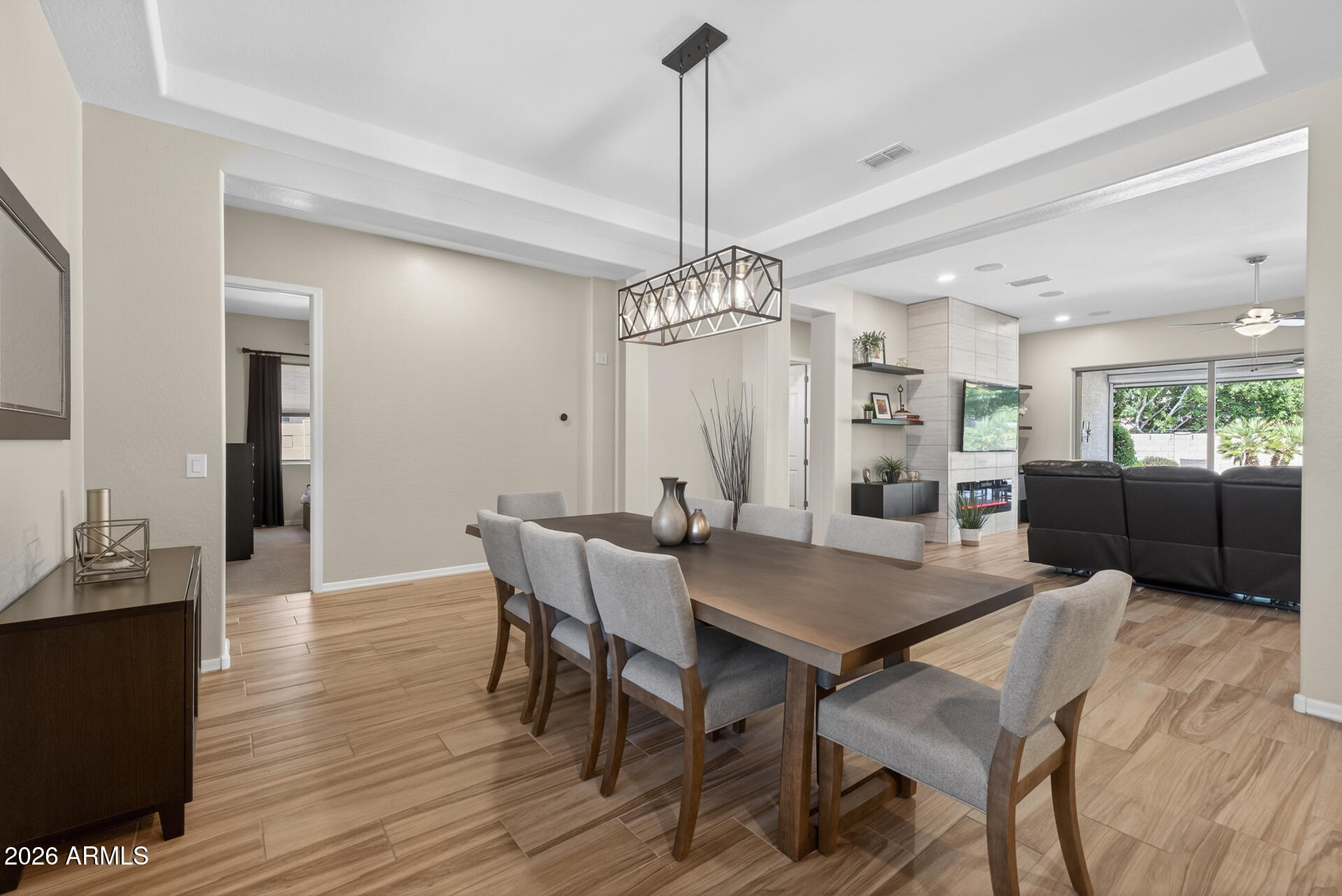 3524 E LOMA VISTA Street