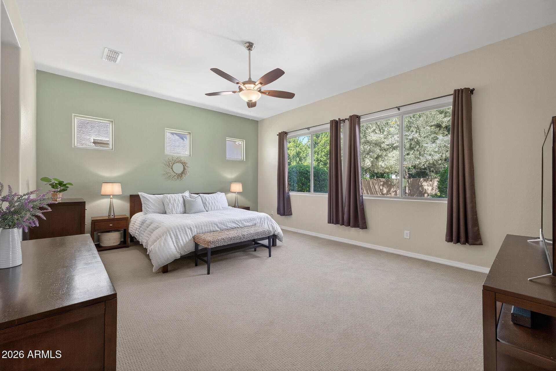 3524 E LOMA VISTA Street