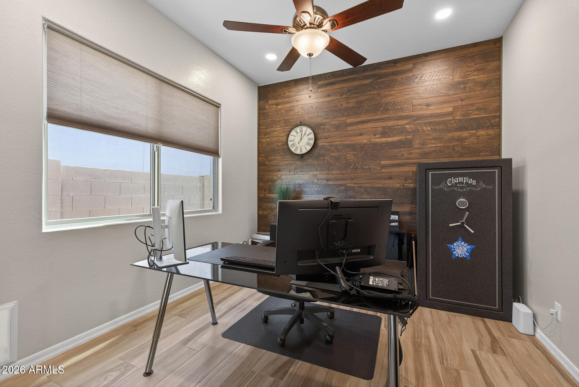 3524 E LOMA VISTA Street