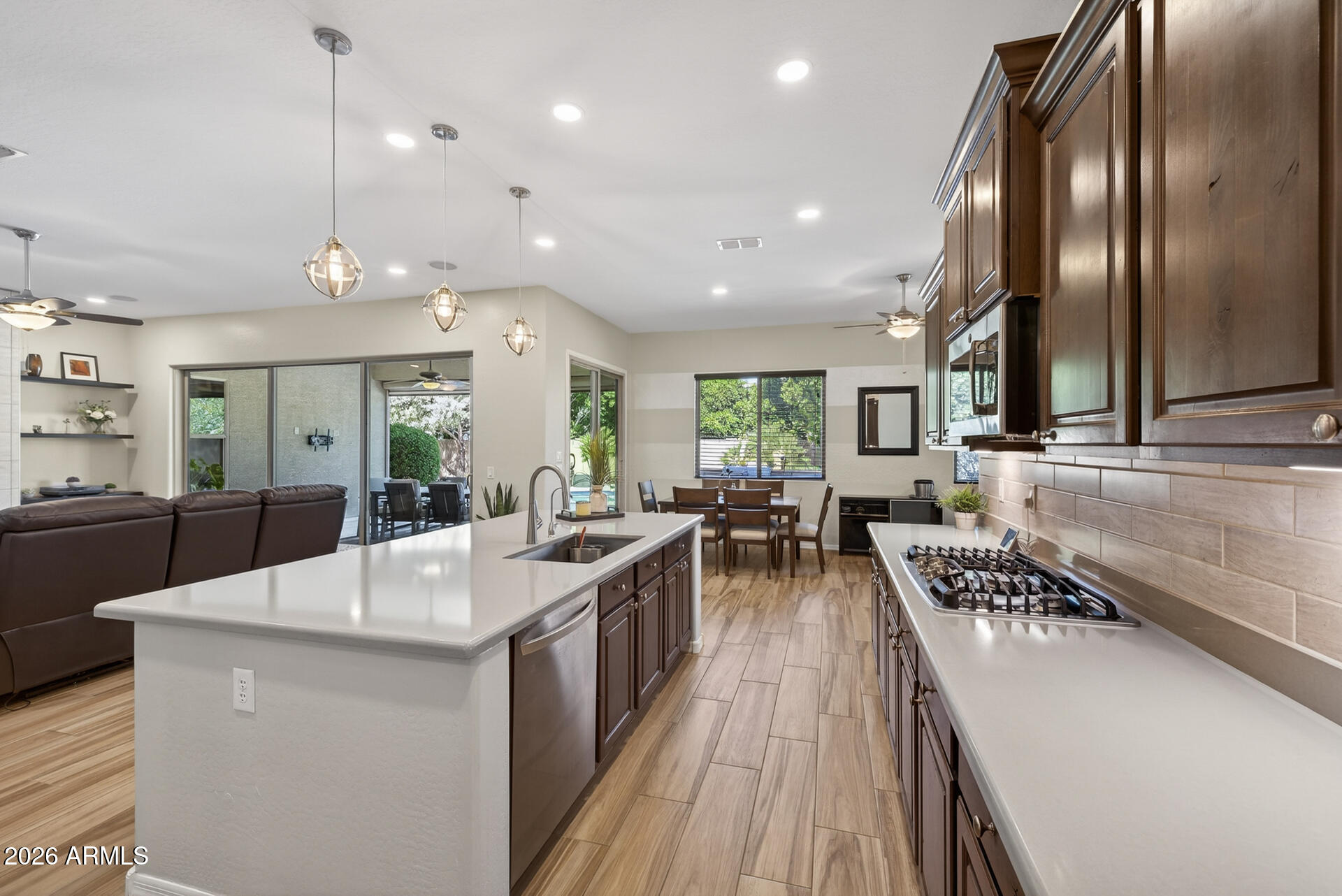 3524 E LOMA VISTA Street