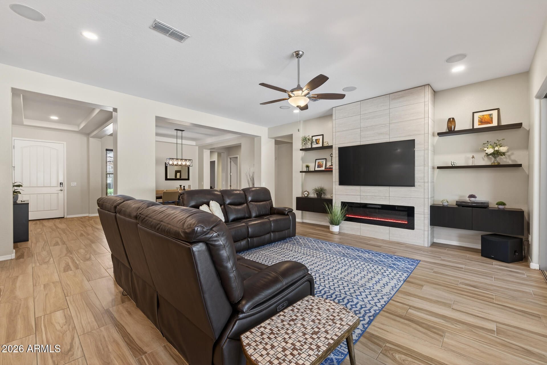 3524 E LOMA VISTA Street