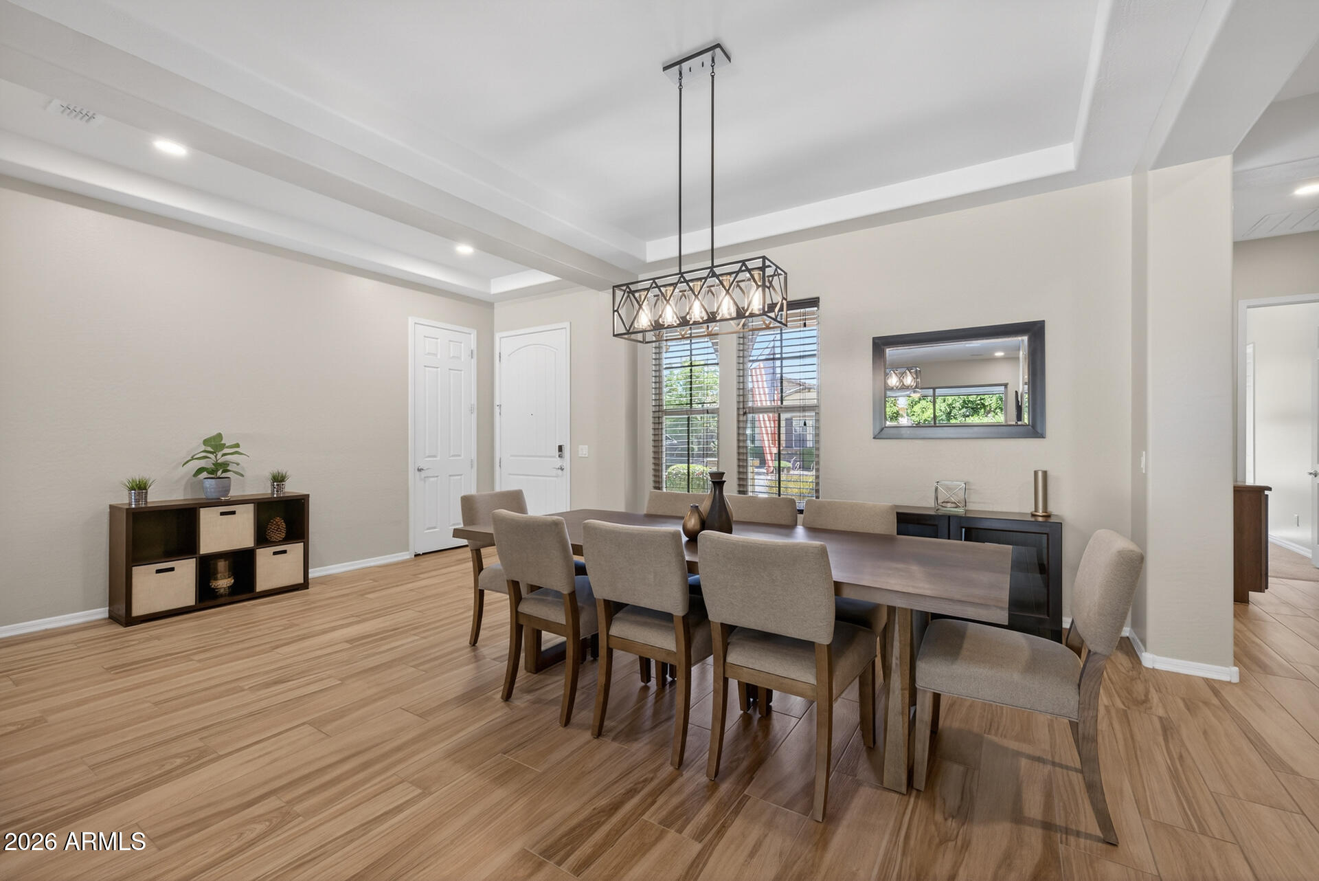 3524 E LOMA VISTA Street