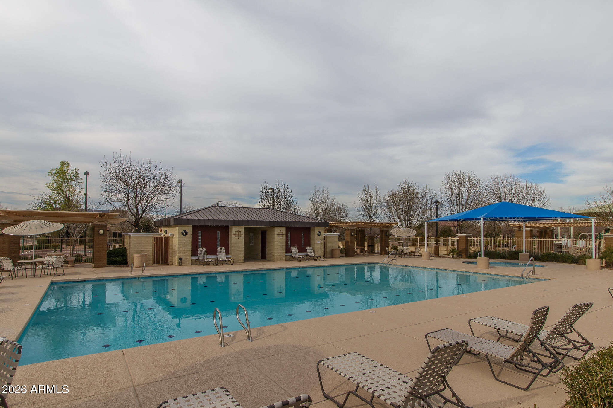 3524 E LOMA VISTA Street