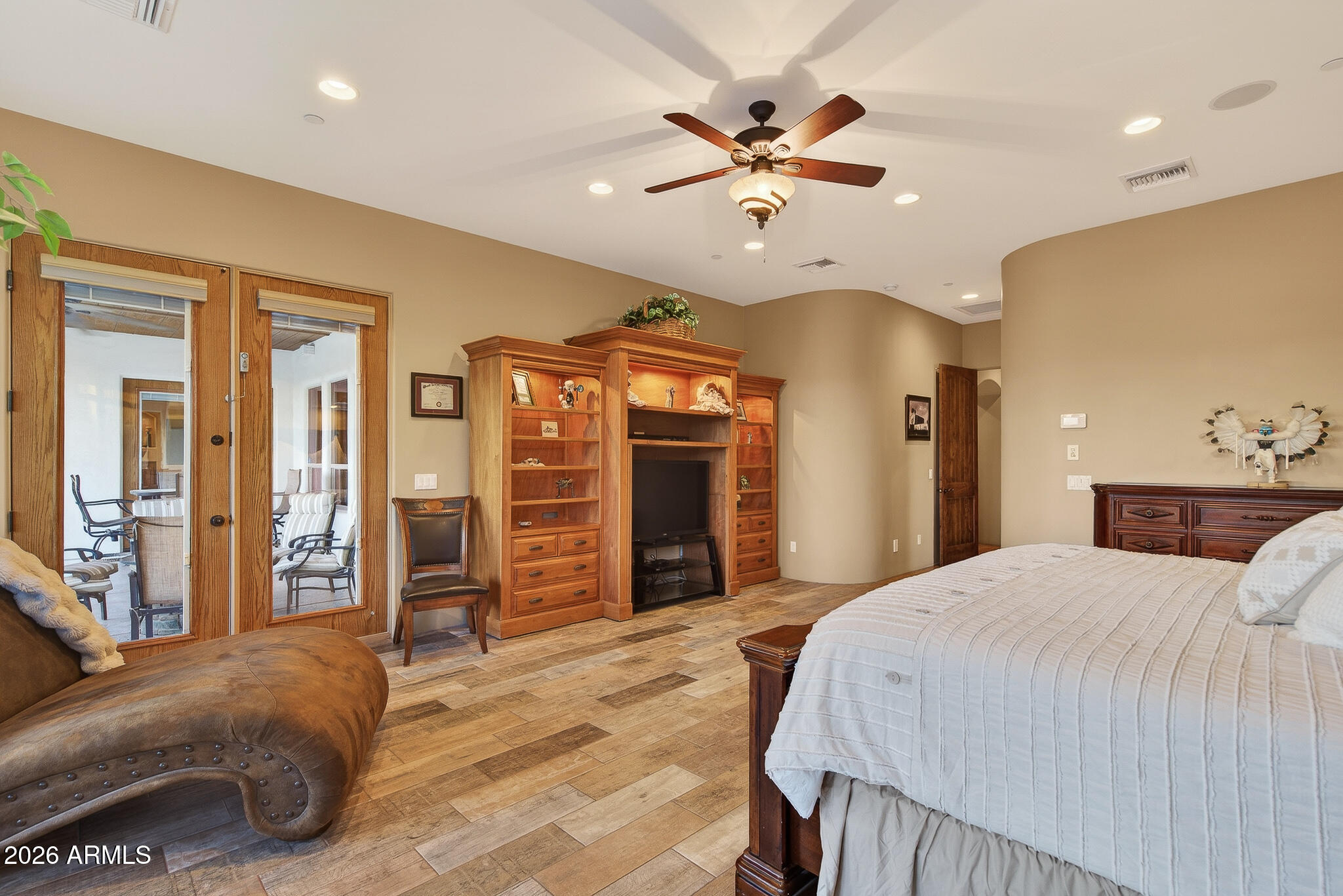 19707 W MARIPOSA Drive