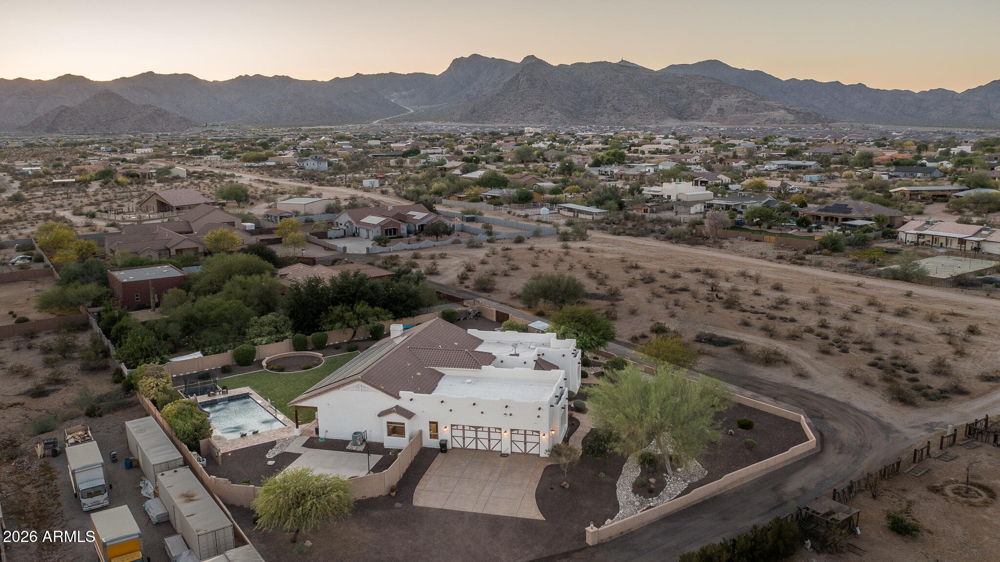 19707 W MARIPOSA Drive