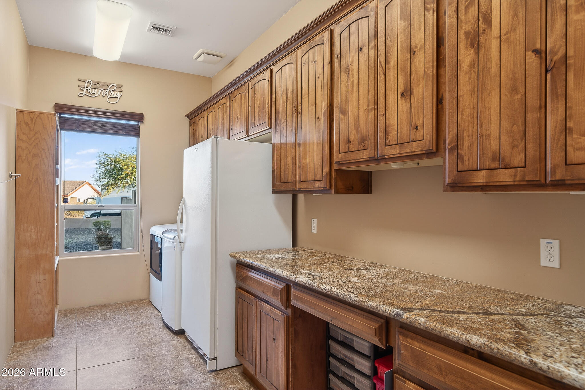 19707 W MARIPOSA Drive